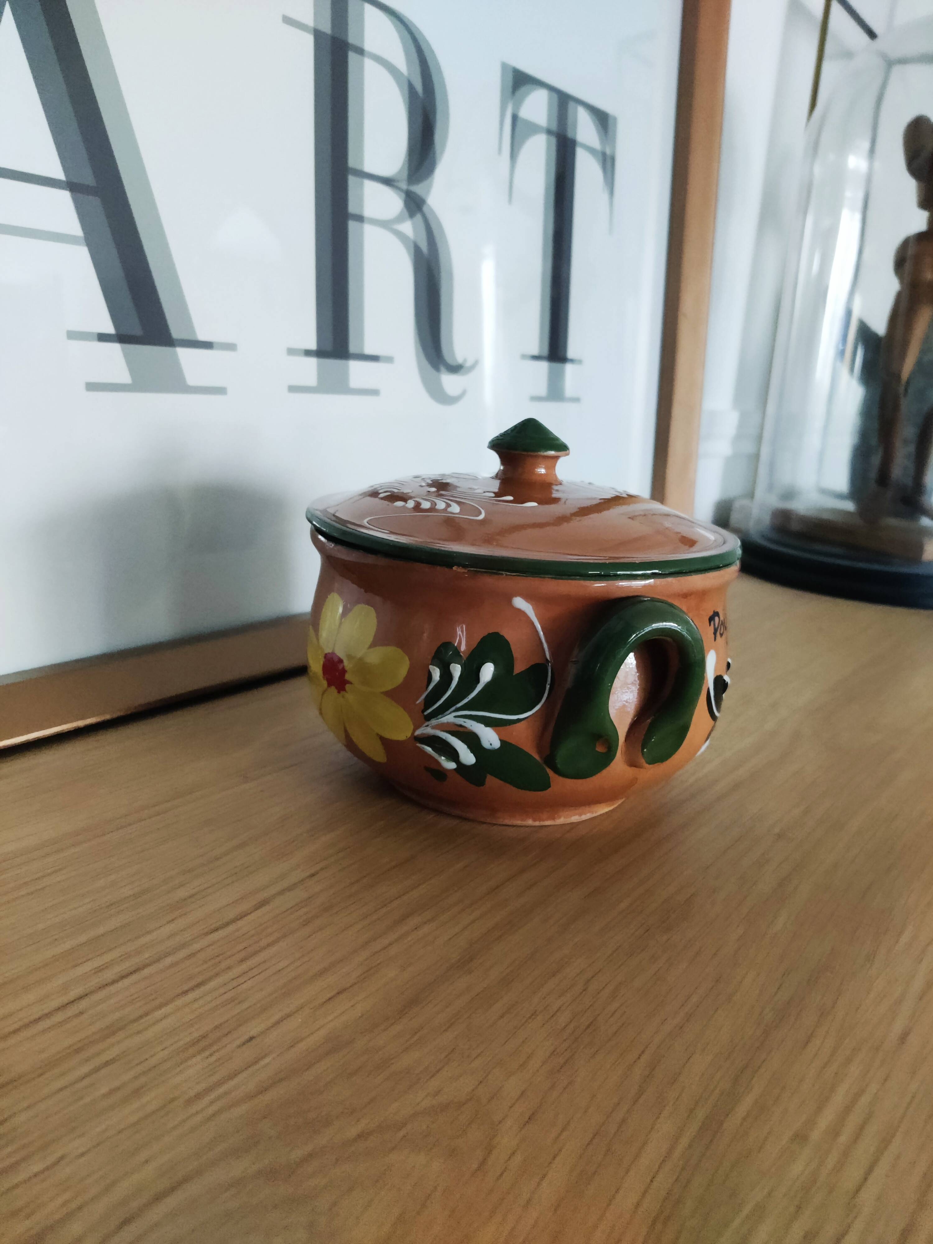 Table bin