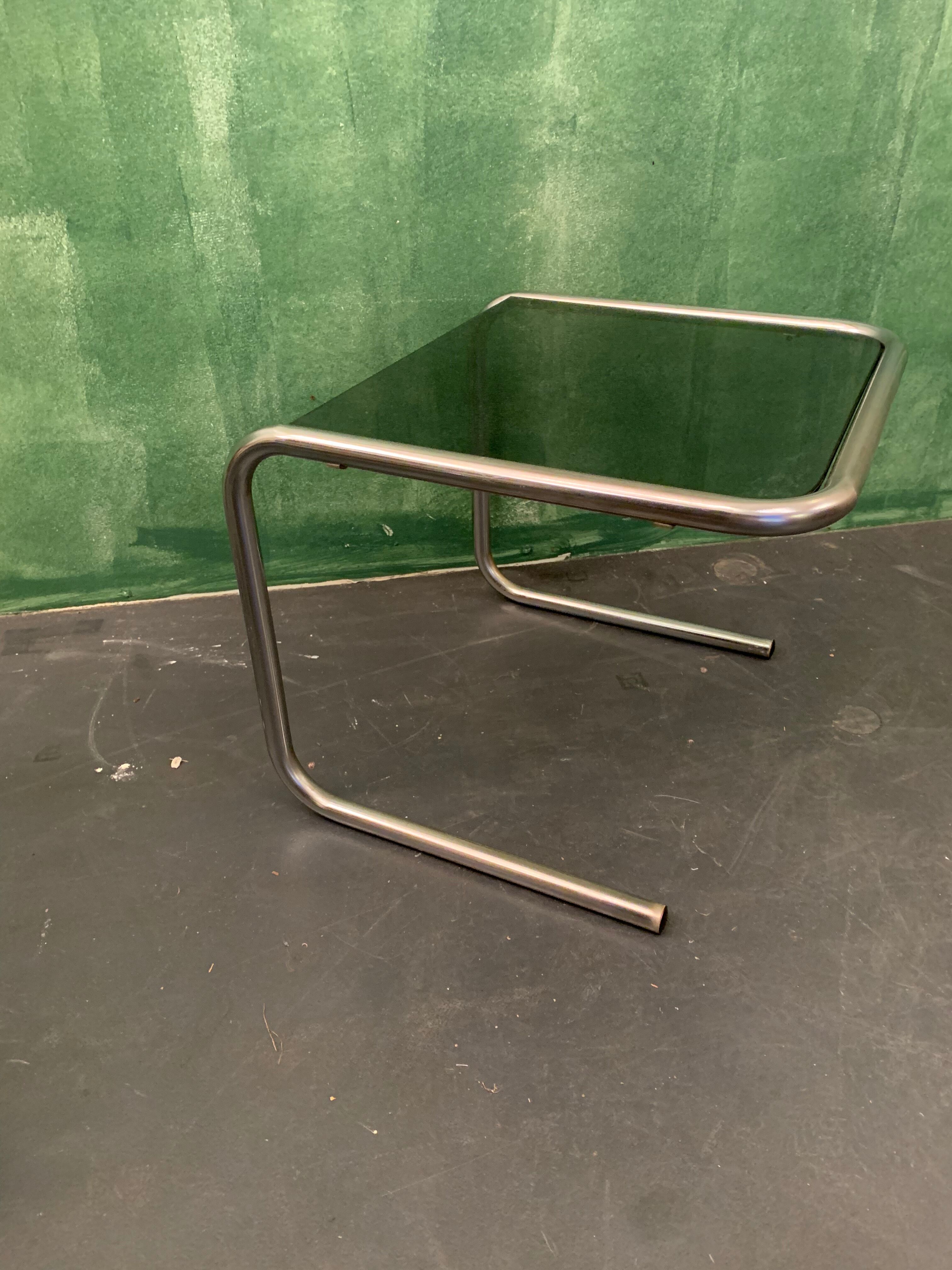 Paire de chevets années 1970