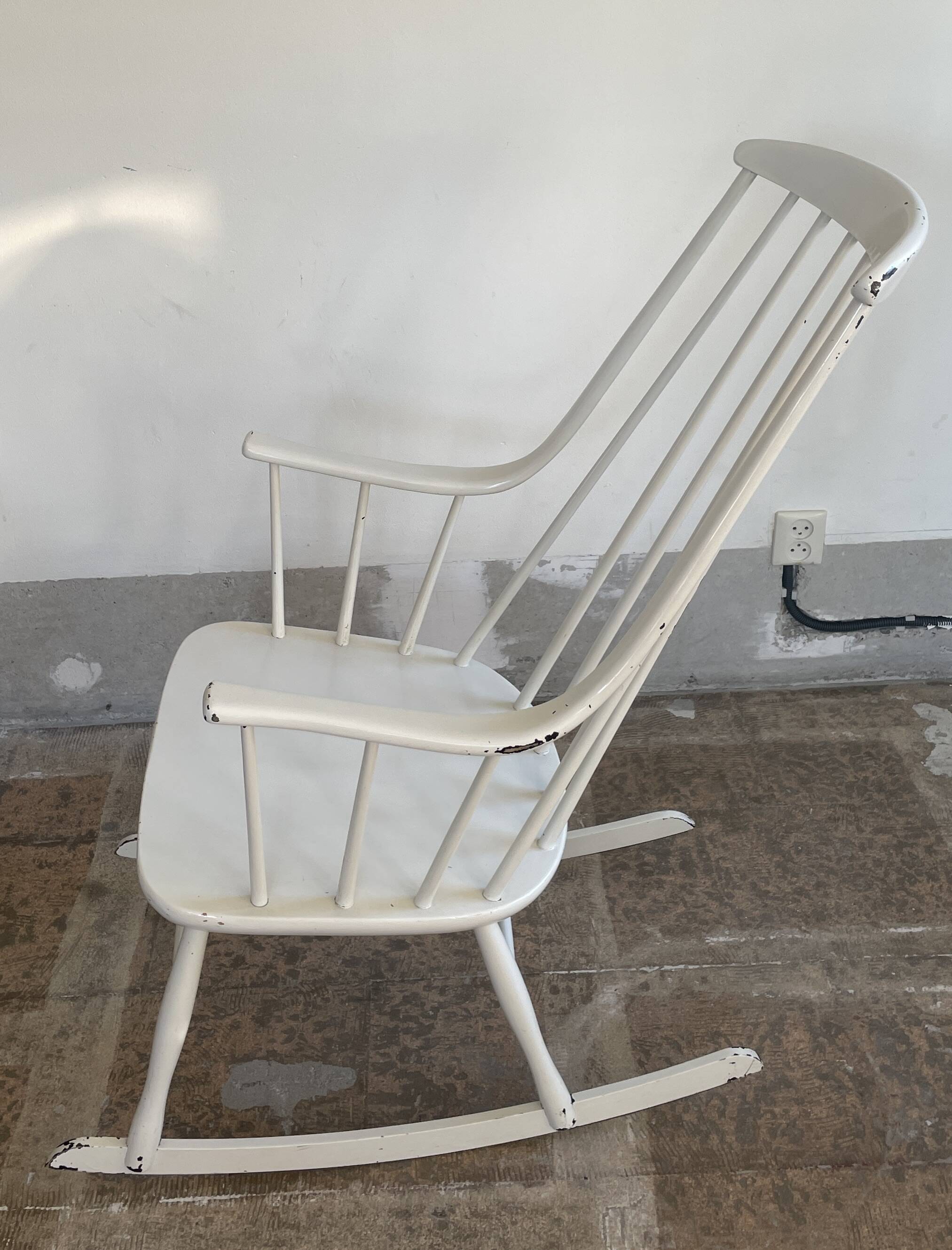 White Grandessa rocking chair by Lena Larson for Nesto