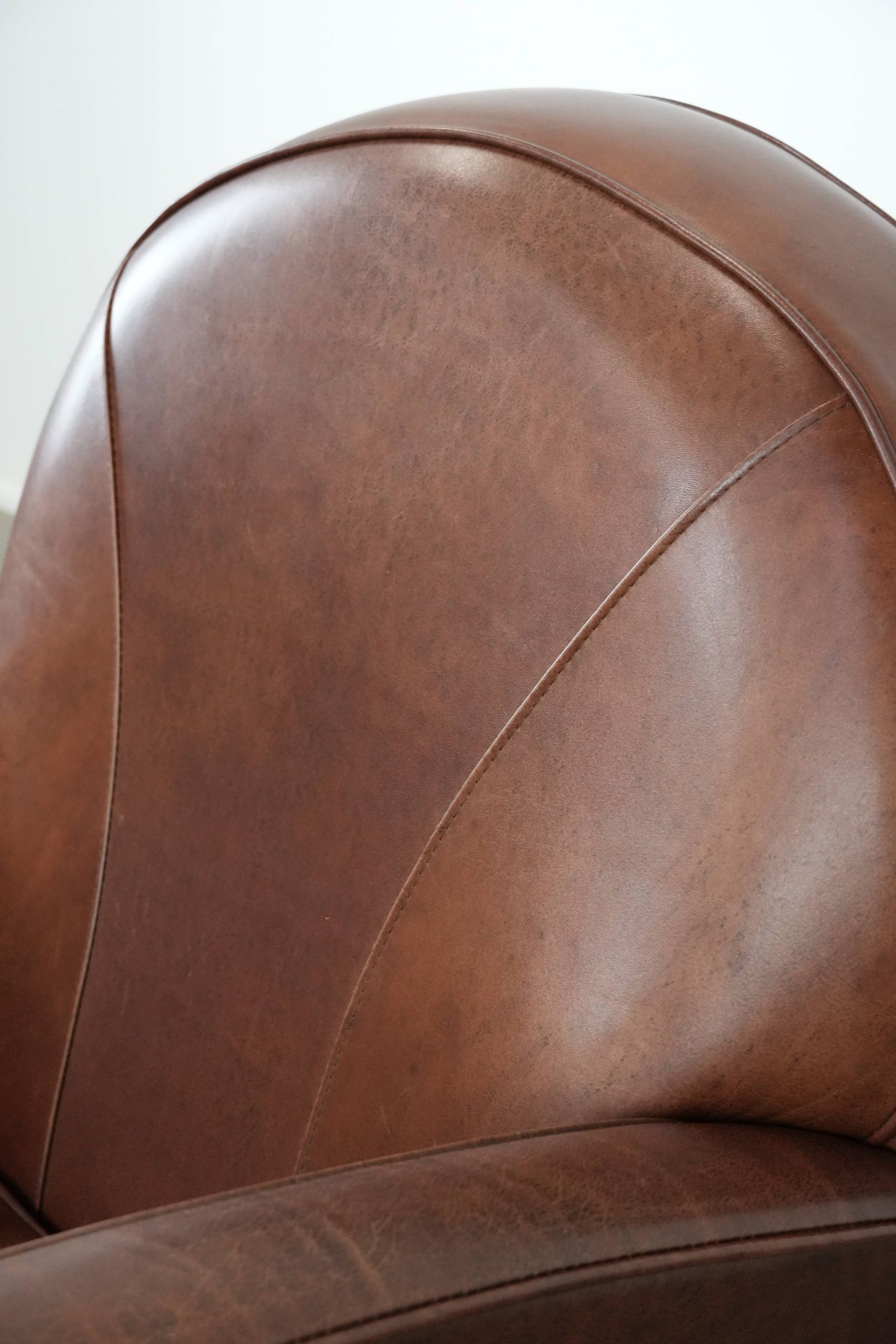 Beautiful art deco design armchair made of cowhide leather in English style