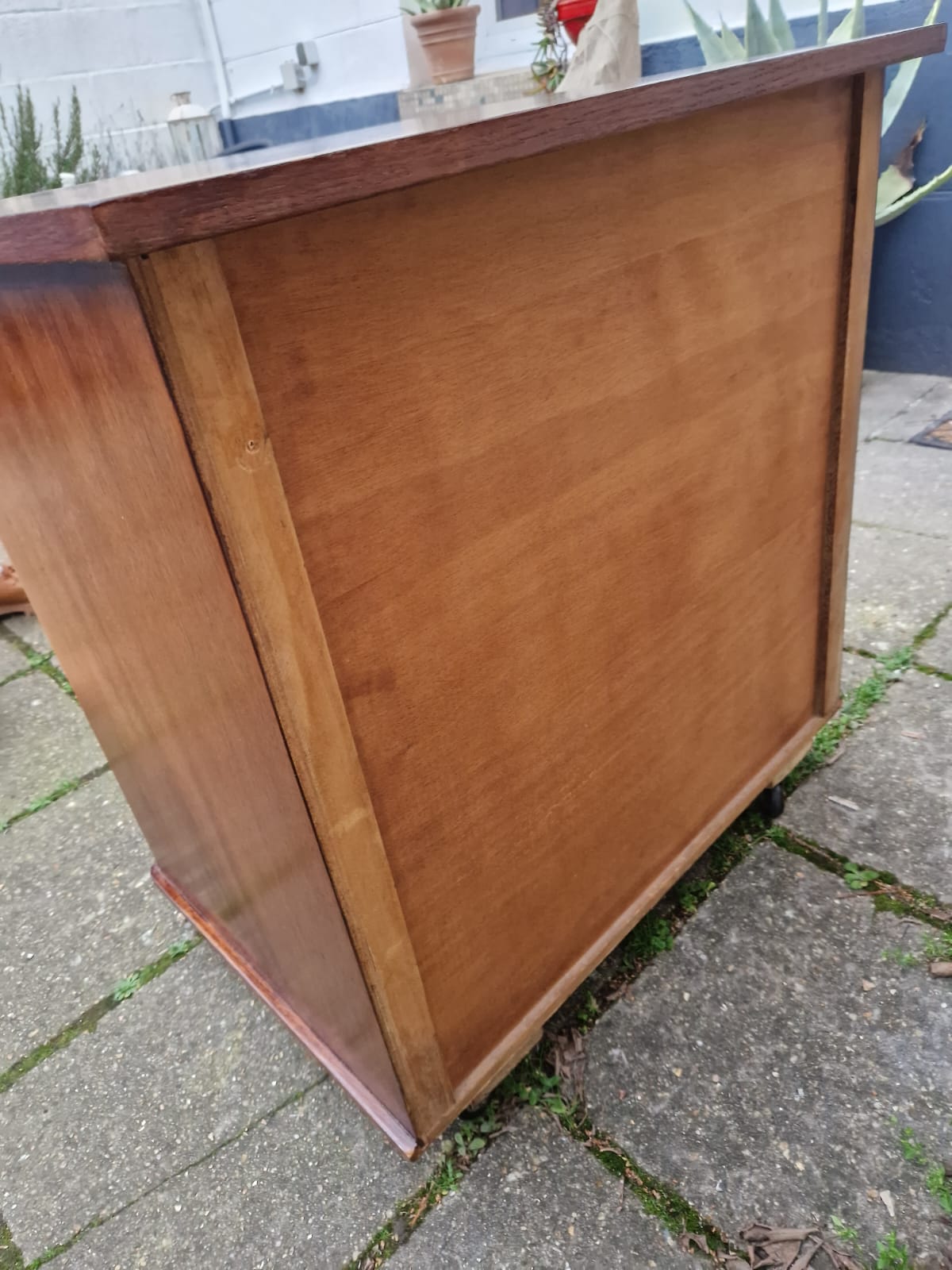 Swivel bar cabinet 1960