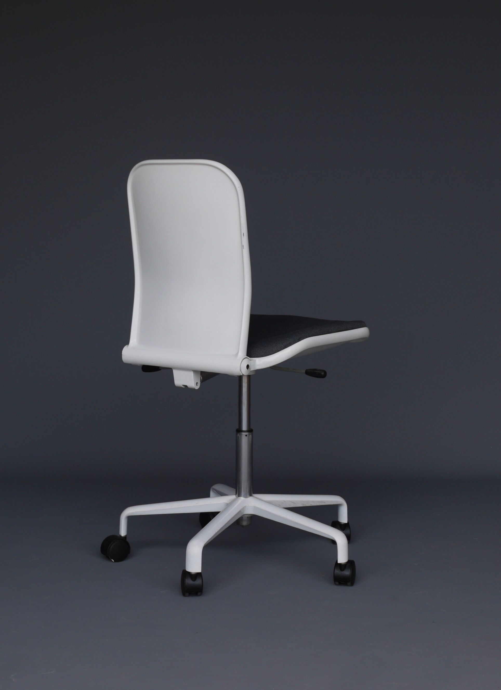 Supporto vintage office chair by Fred Scott for Hille 1980s