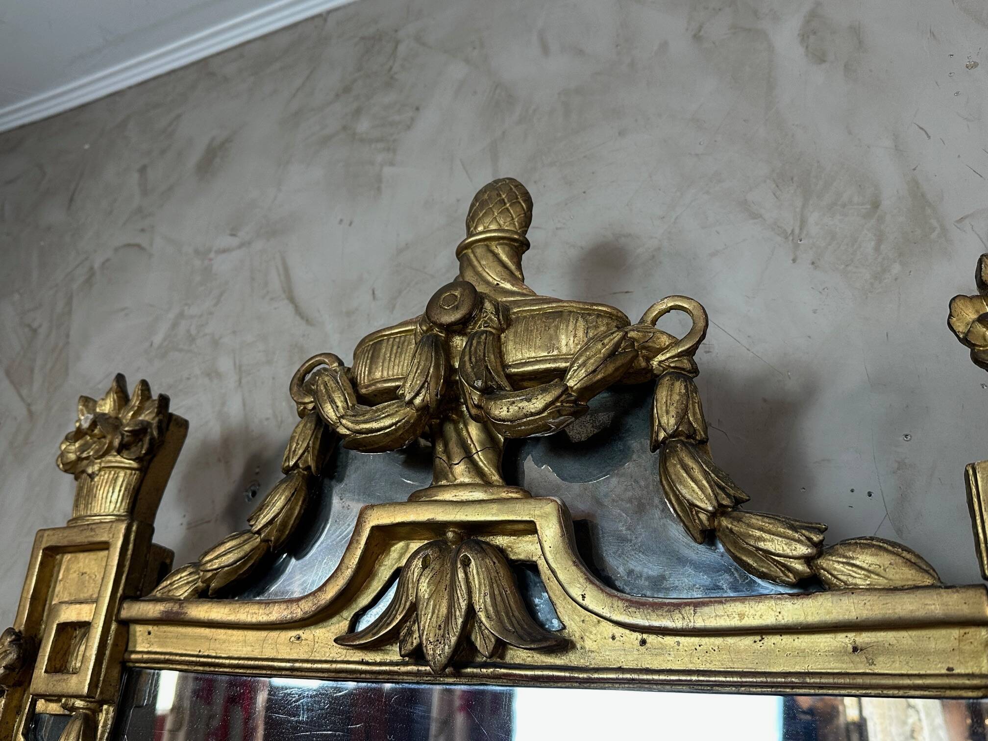 18th century giltwood mirror
