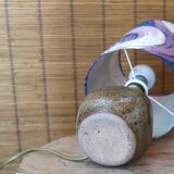 Lampe en grès abat jour en tissu violet années 60
