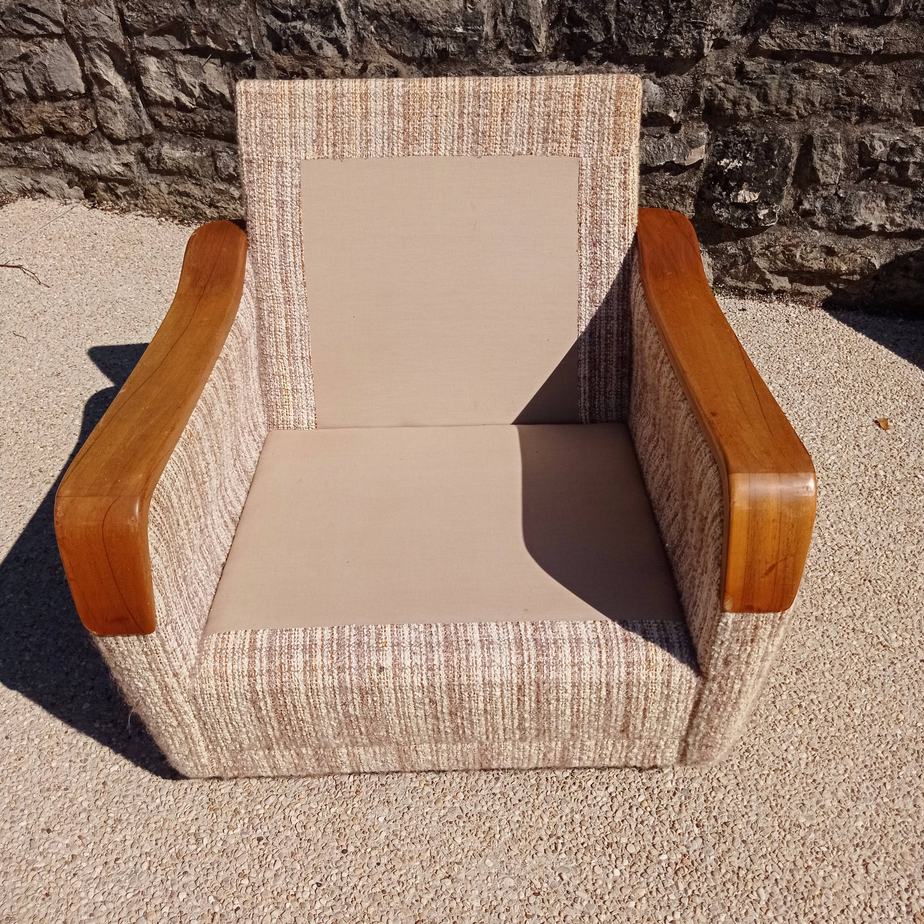 Paire de fauteuils vintage en bois et tissu