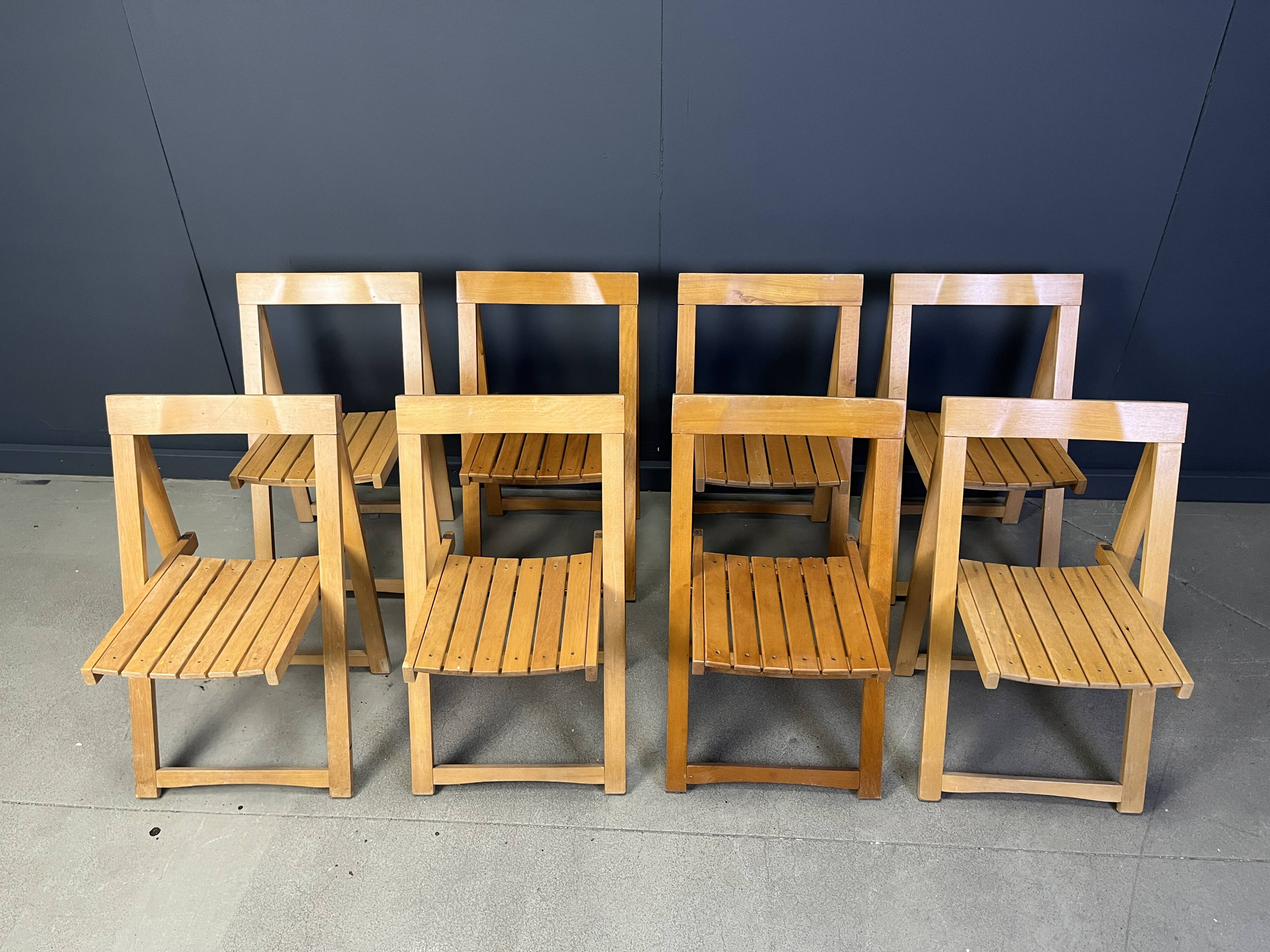 Chaises pliantes vintage en bois, lot de 8, années 1960