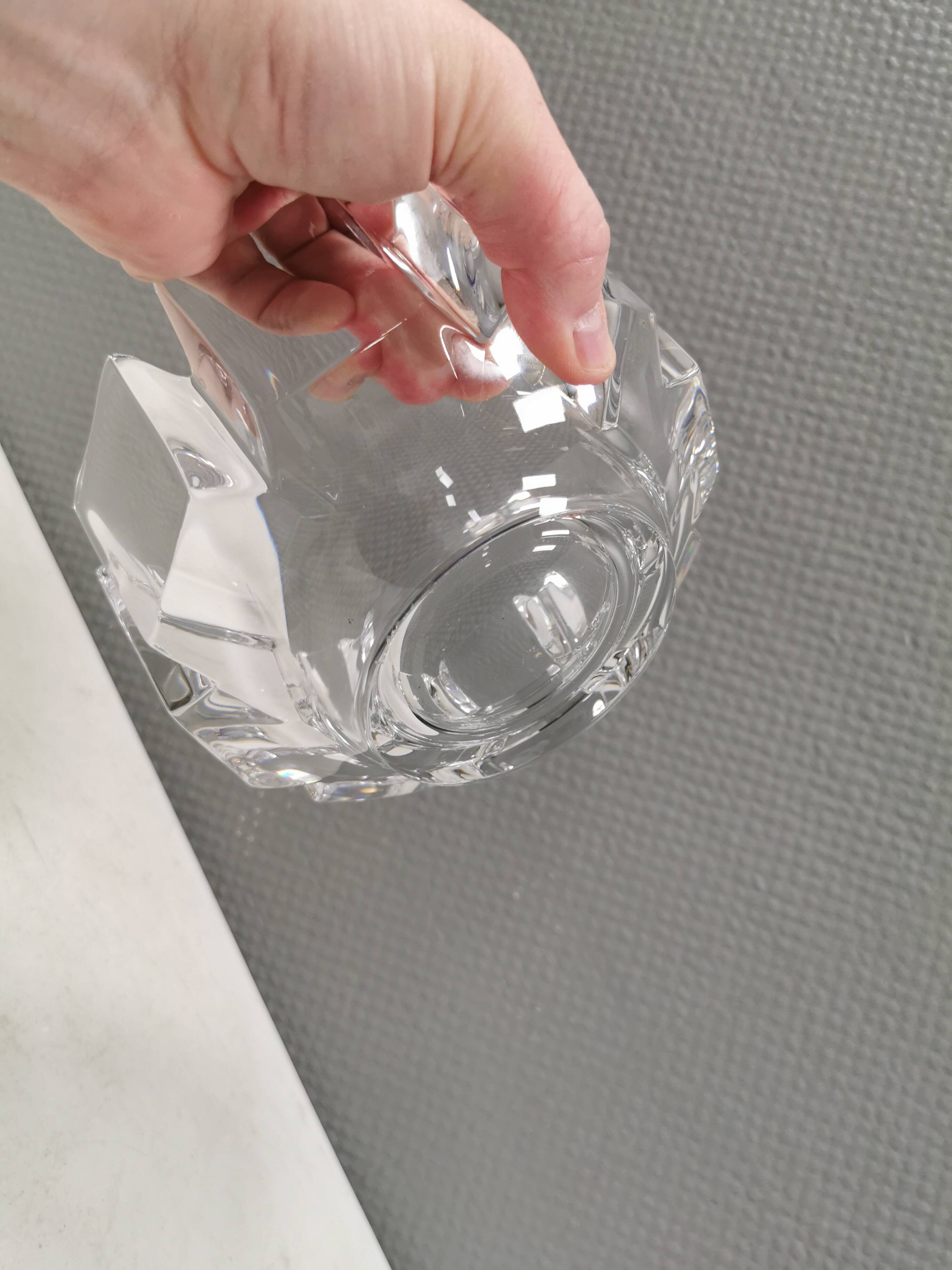 A crystal glass bowl, designed by Lars Hellsten for Orrefors Sweden 1980s