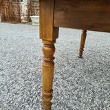 oval walnut table
