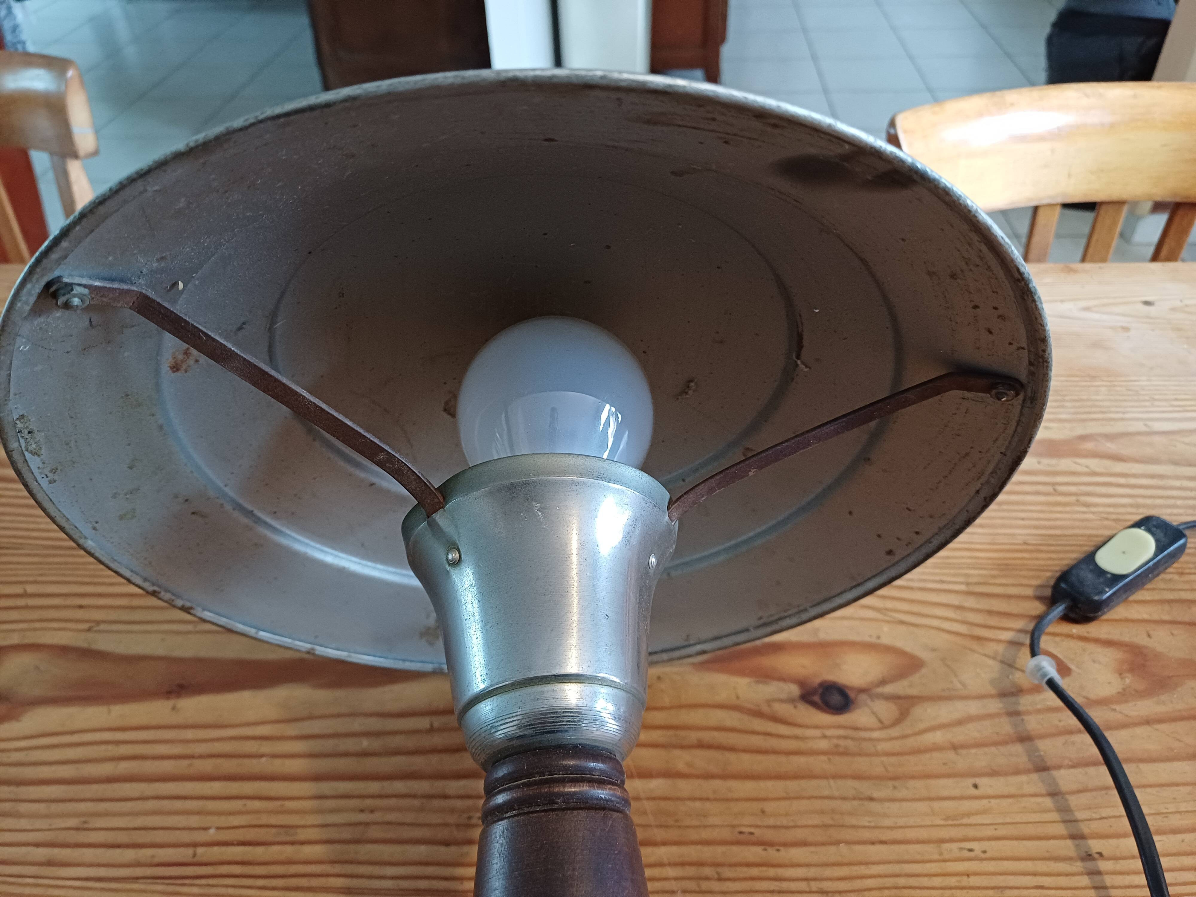 Jumo Aluminum and Wood Lamp