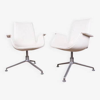 Pair of danish armchairs in leather and steel, model fk 6725 or "tulip chair" by Preben Fabricius