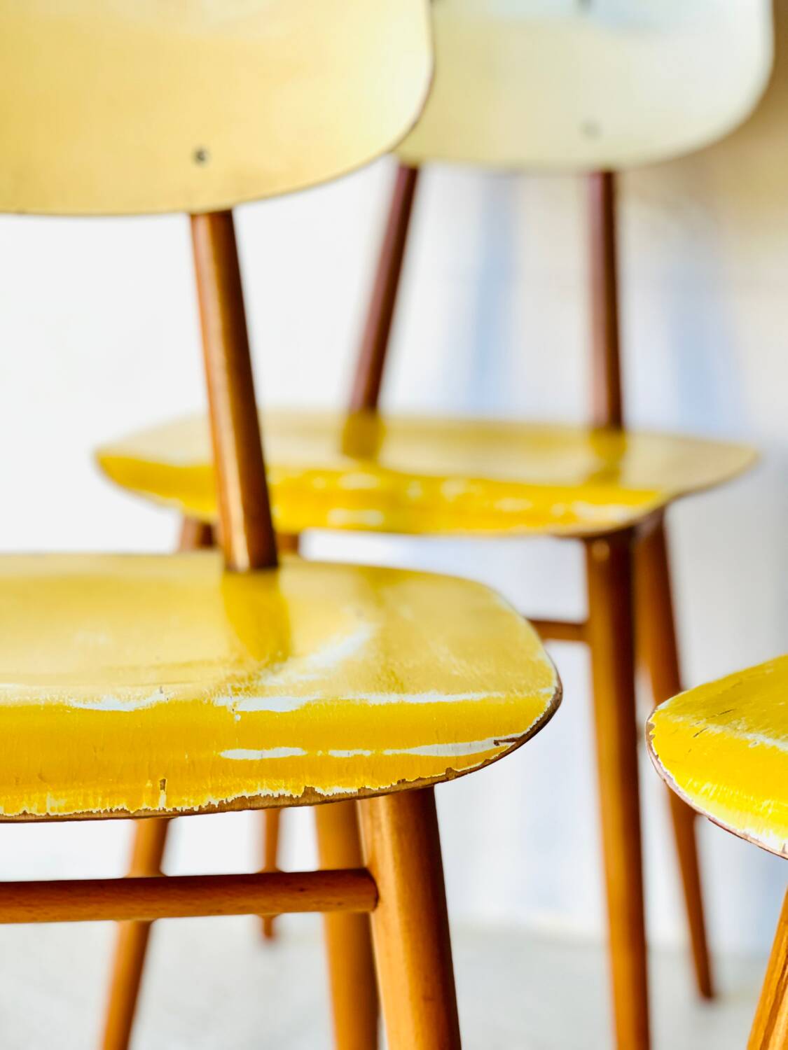 Chaises de bistrot par Ton, années 1950