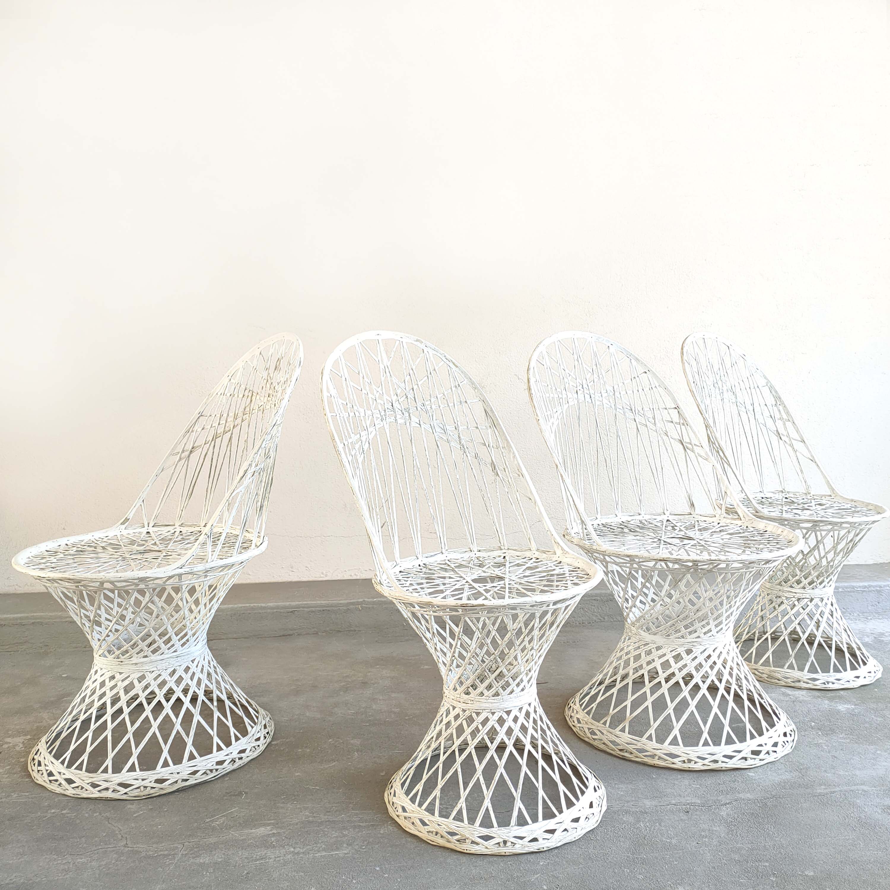 Quatre chaises peacock fibre de verre