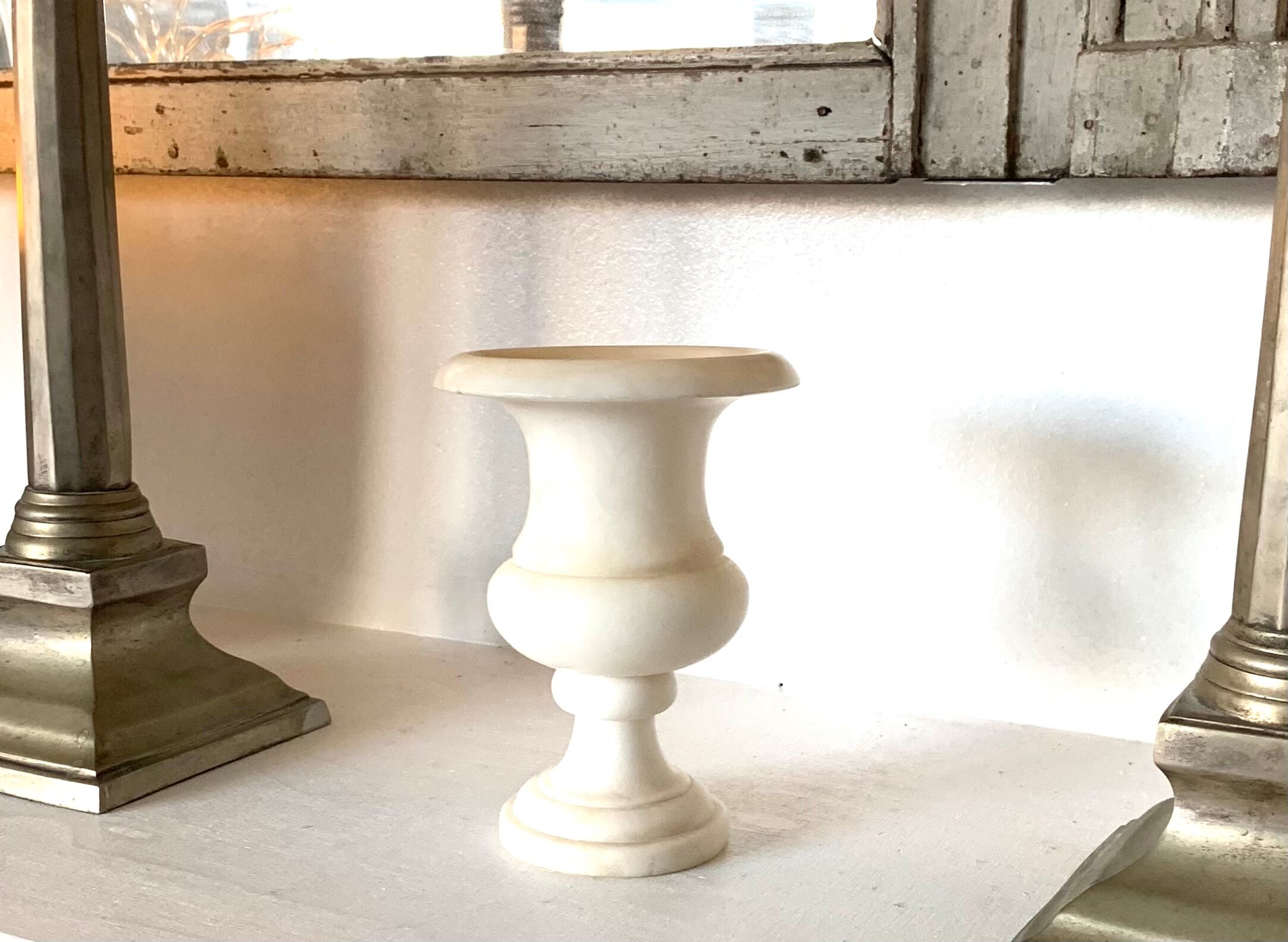 Alabaster vase