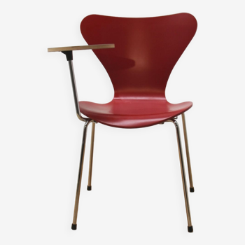 Series 7 chair, Fritz Hansen