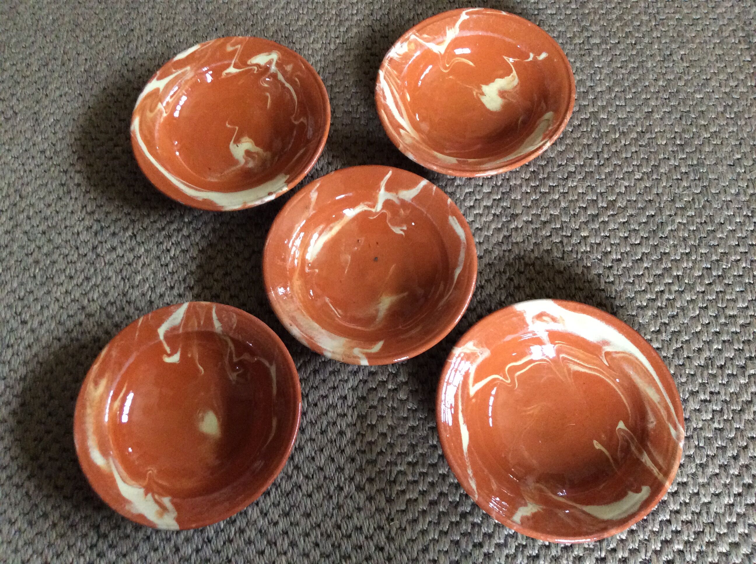 Series of 5 hollow plates