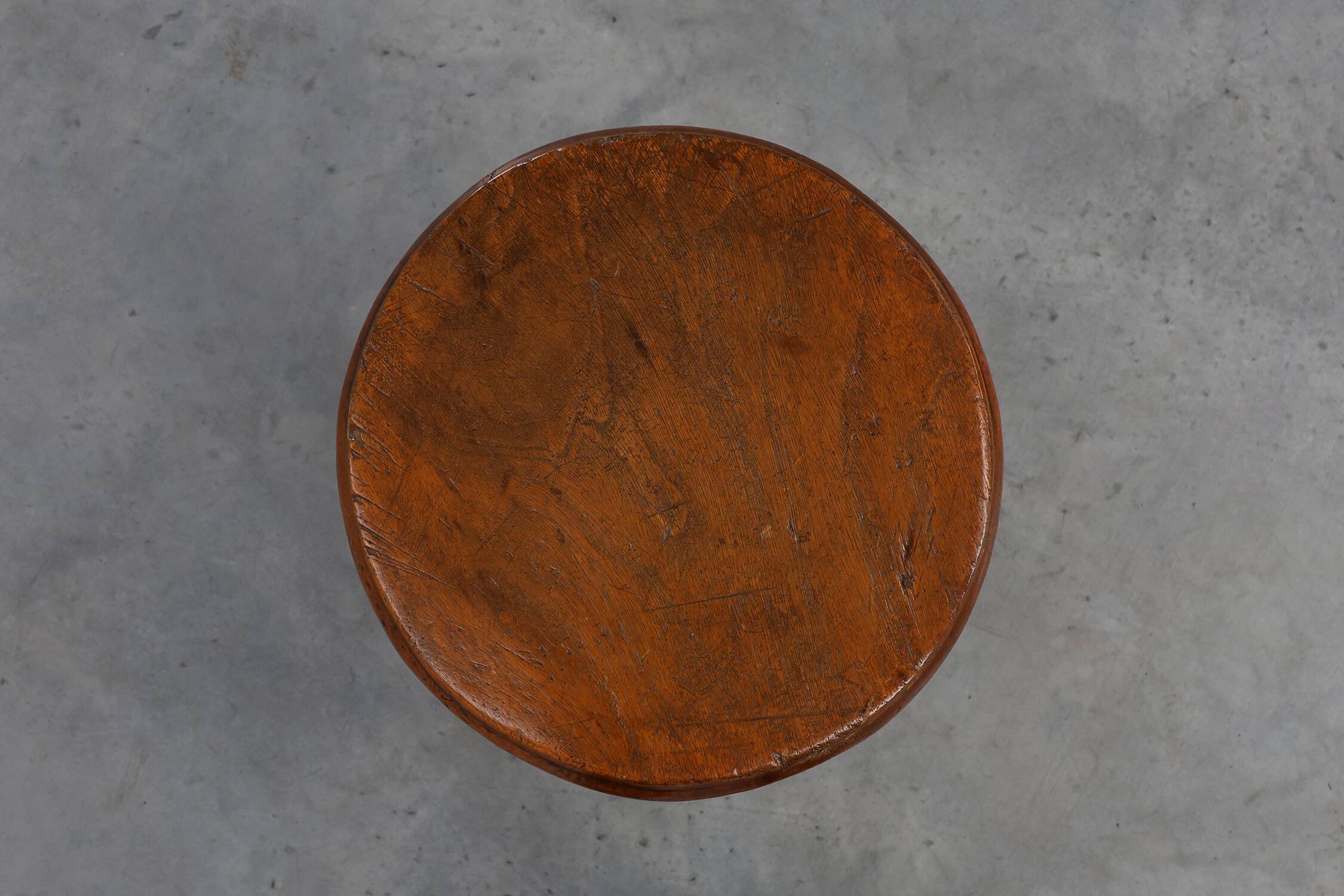 French Antique round stool in oak with nice patina, ca. 1850