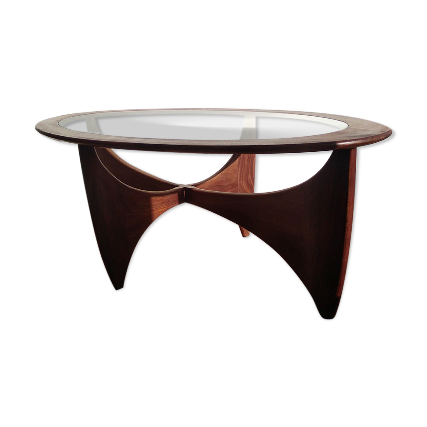 Astro model oval coffee table - designer Victor Wilkins - Edition G Plan - 1960