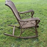 Ancien rocking-chair chair en rotin