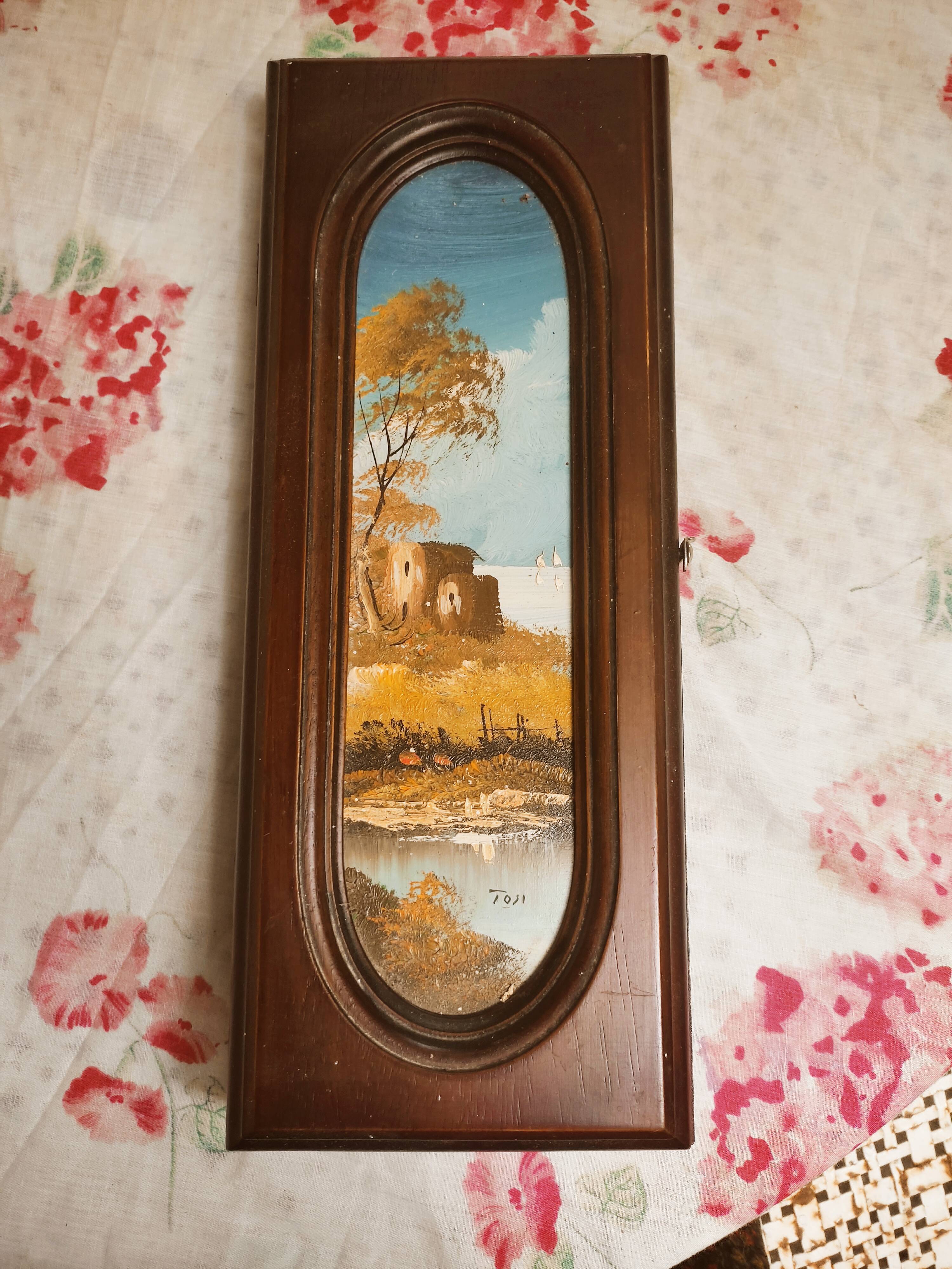 Wooden key box with landscape