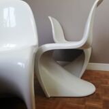 3 S chairs by Verner Panton for Hermann Miller 1977