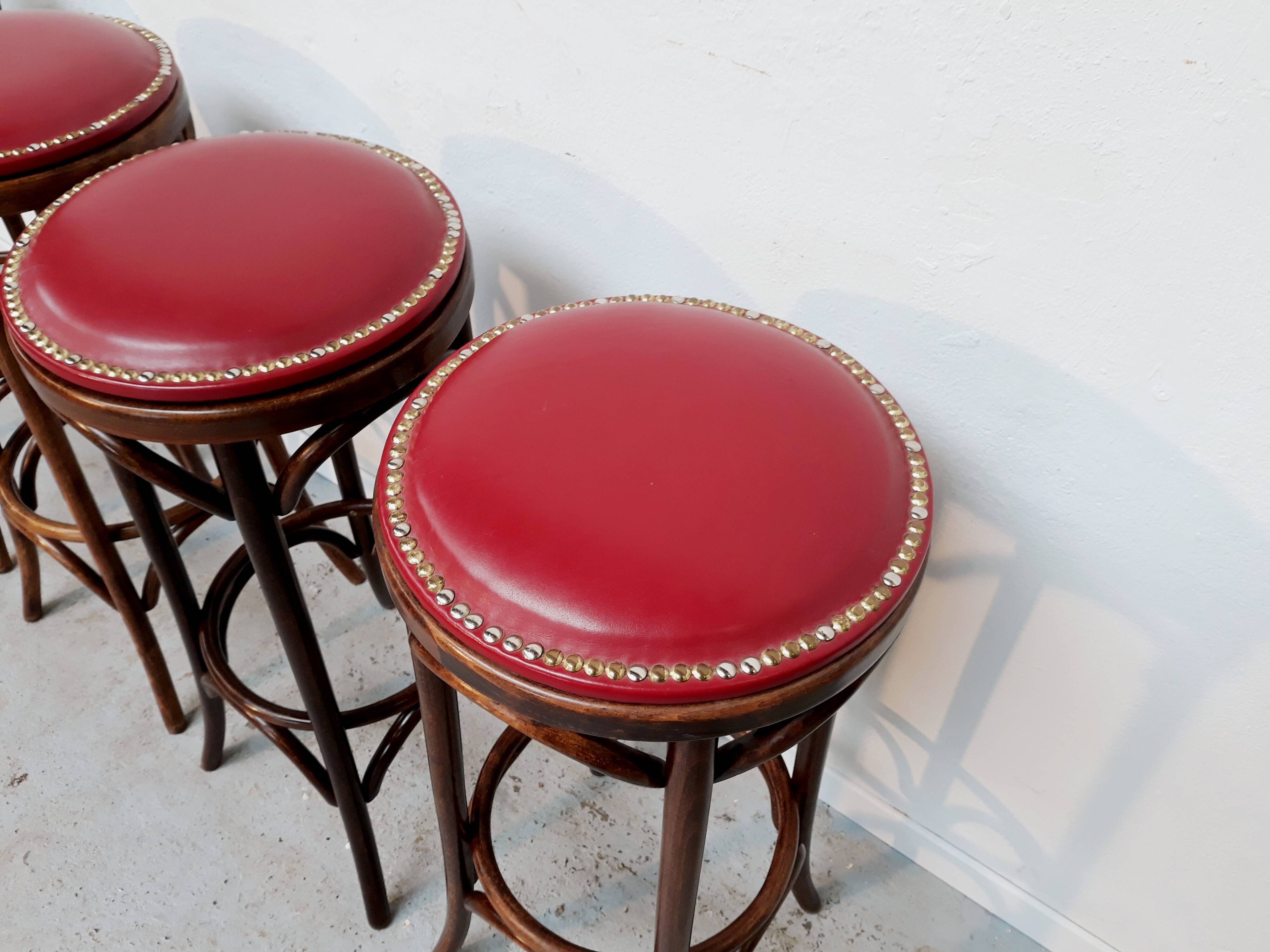 Set of 4 vintage bistro stools