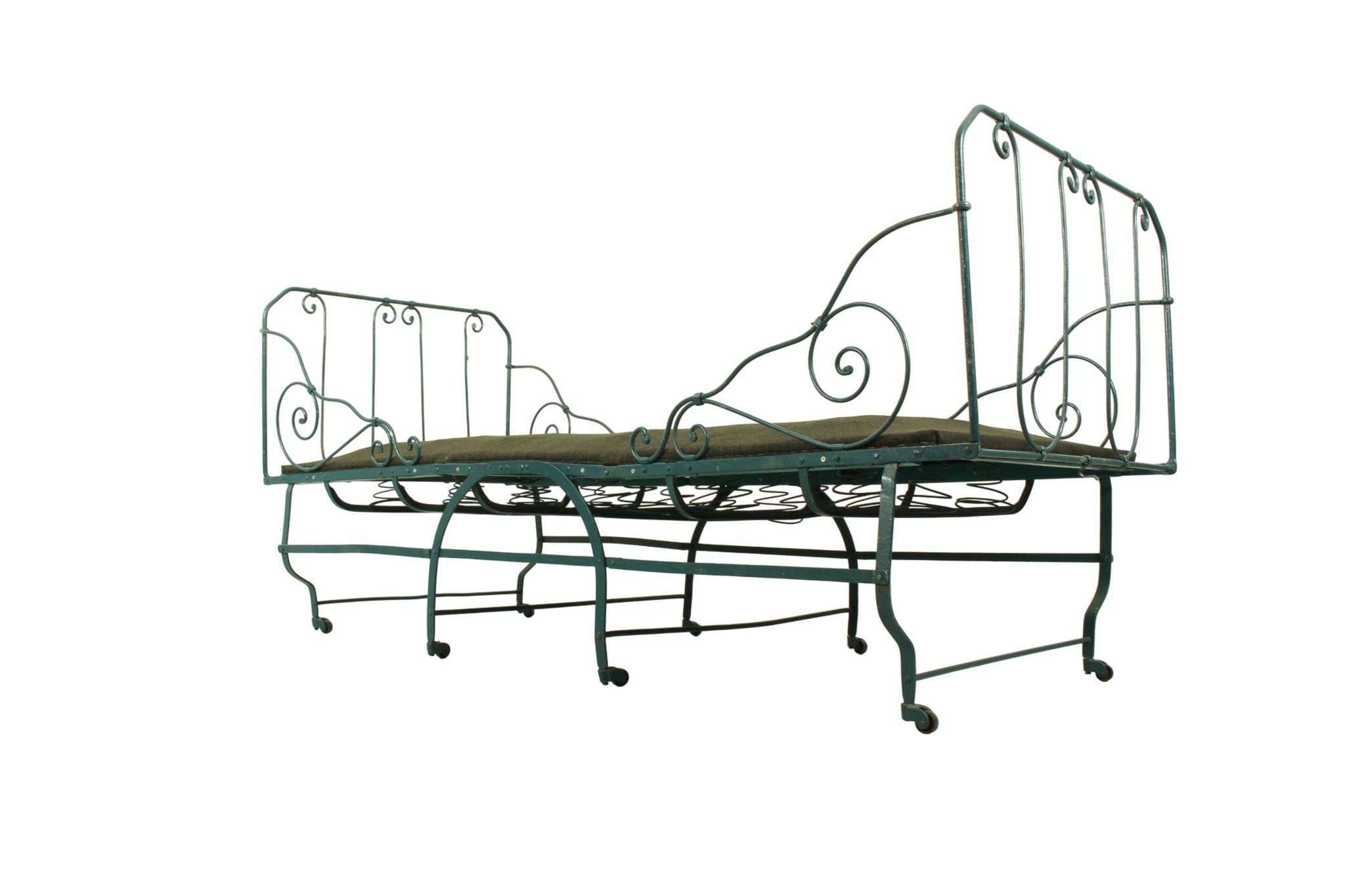 Lit de jour en métal pliable avec nouvelle sangle et rembourrage