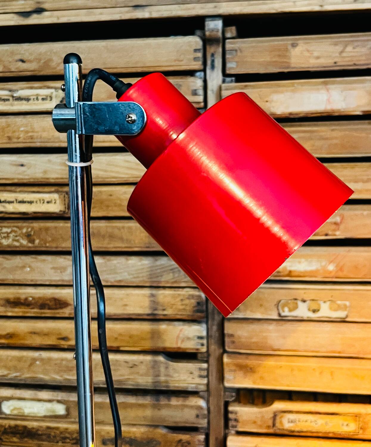 Vintage red table lamp