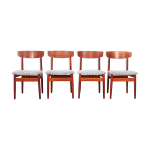 4 chaises de salle à