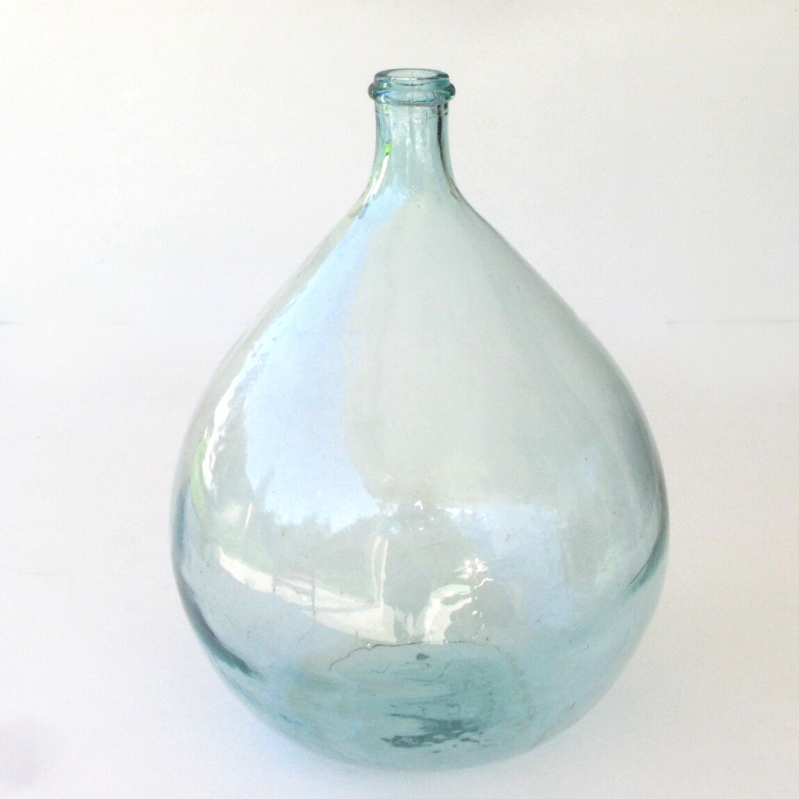 Dame Jeanne 15L pale green - Old Bottle very clean glass