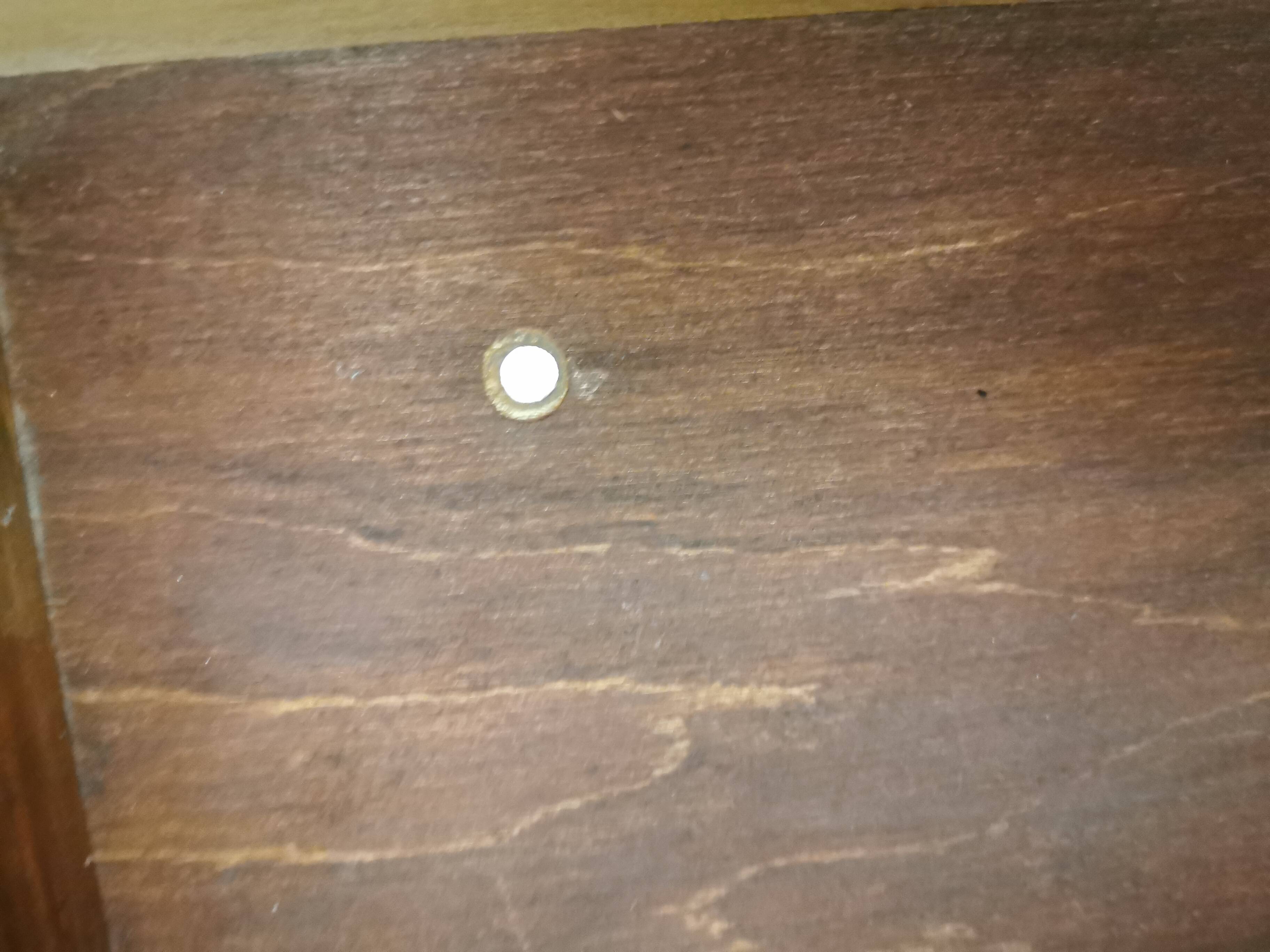 Tables de chevet murales en palissandre. Danoises et des années 1960-70.