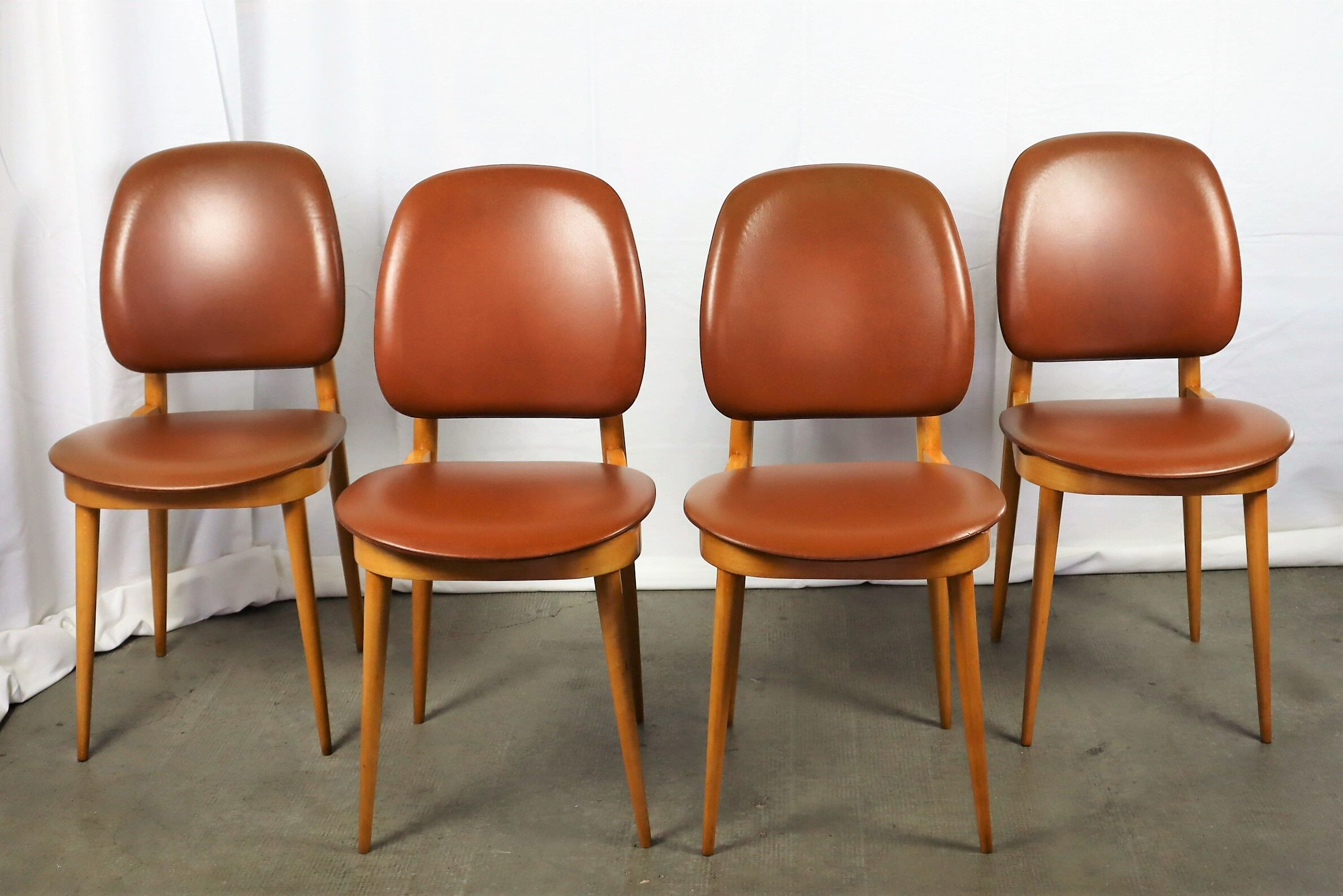 4 Chaises de Baumann, modèle Pégase, 1960