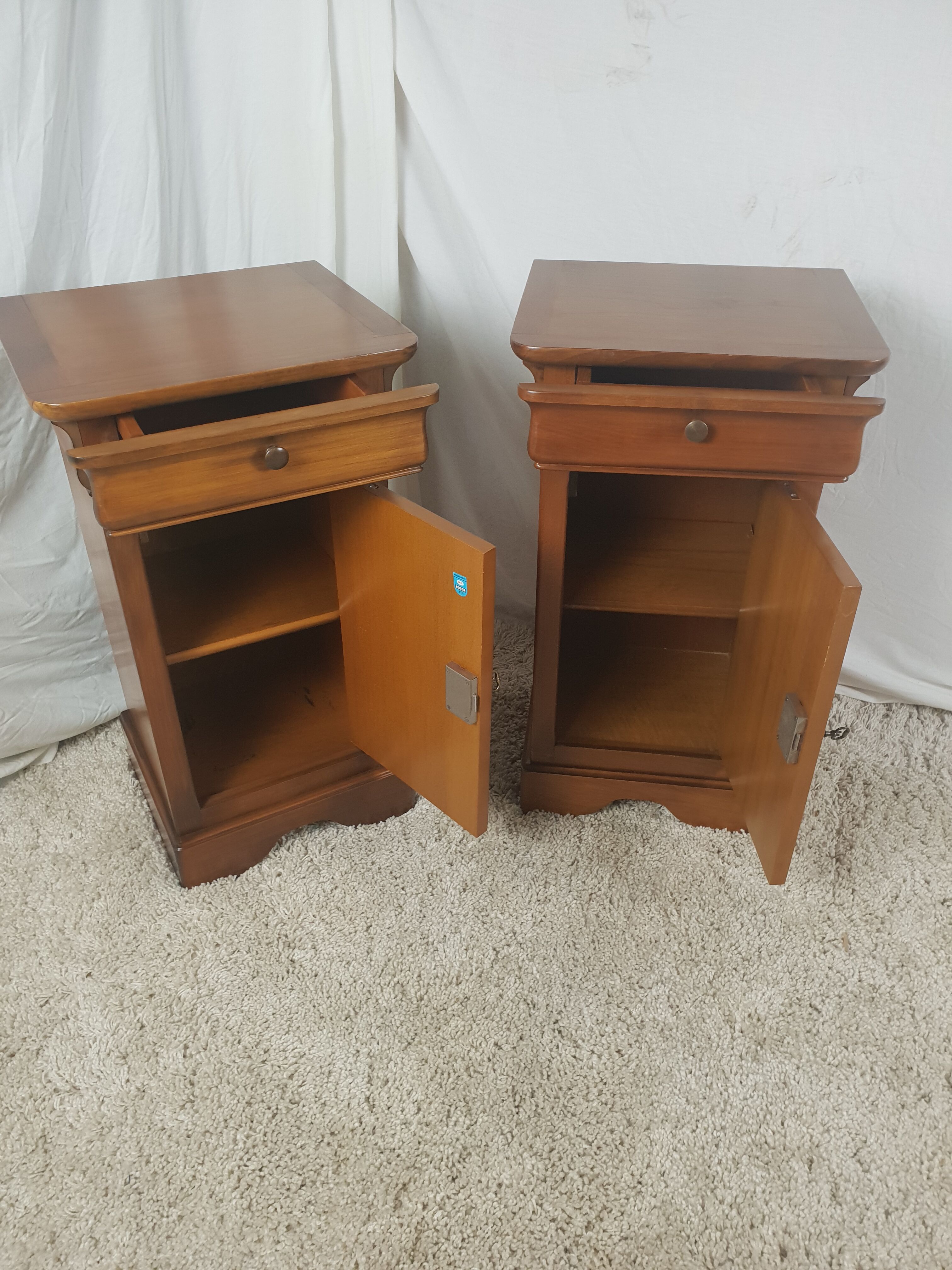Louis Philippe style pair of nightstand
