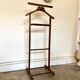 Valet de chambre on dark wood wheels
