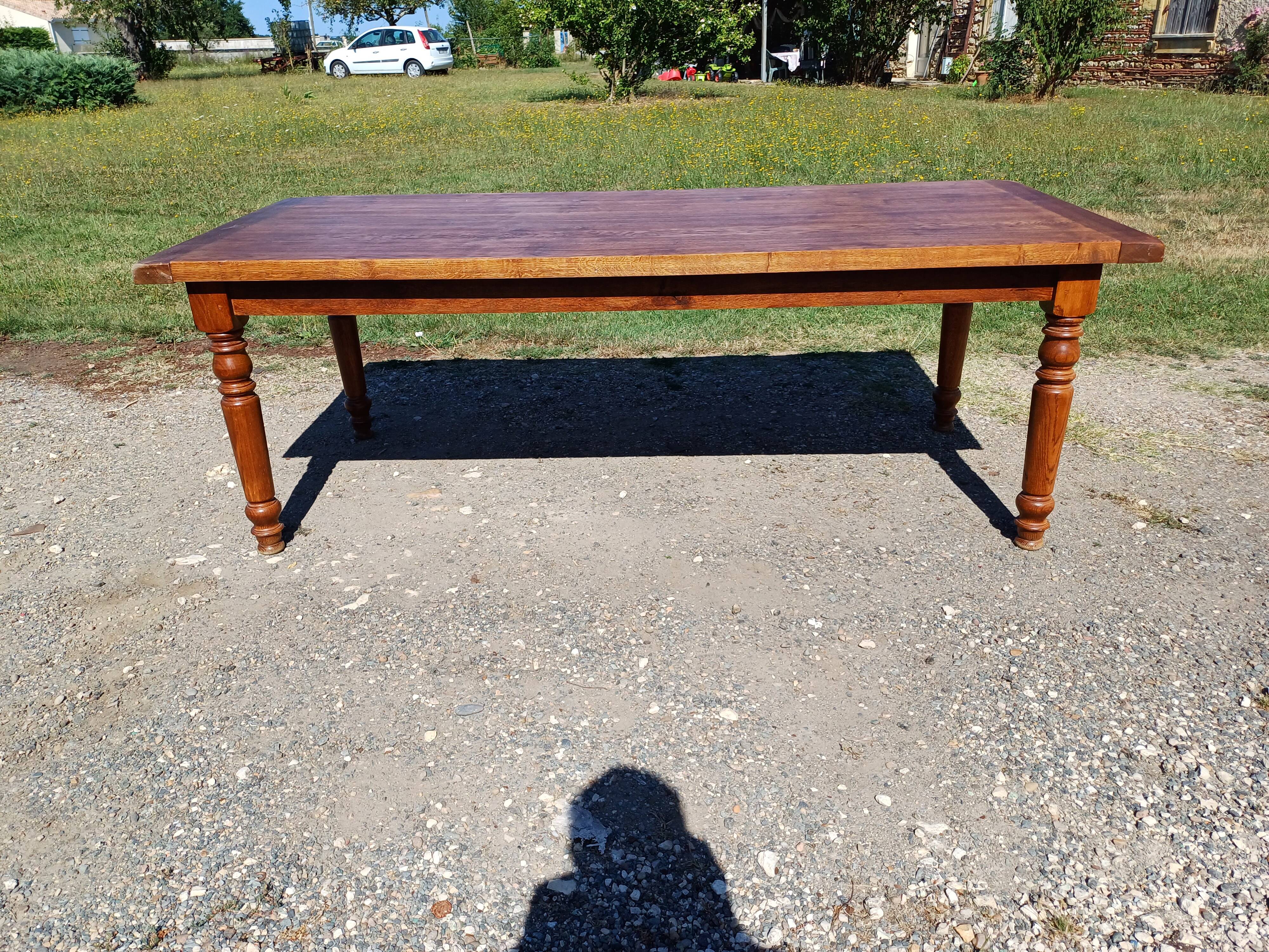 Oak Farmhouse Table