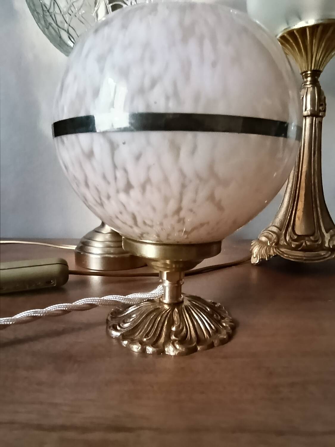 Upcycled pink glass table lamp from Clichy