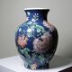 Large baluster vase in Chinese porcelain with vintage floral decoration from the 1970s-80s.