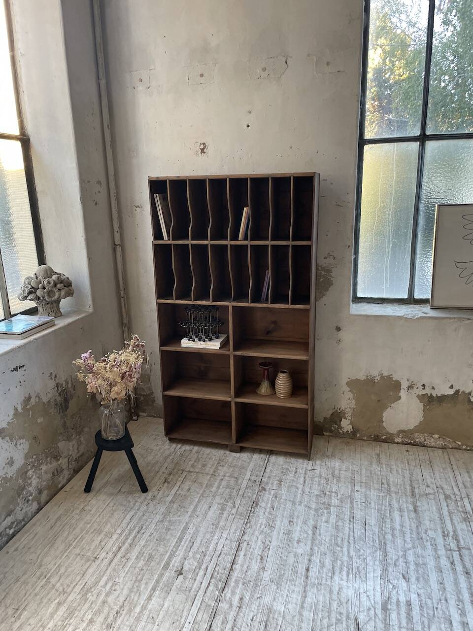 Trade furniture with boxes