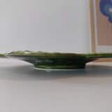 Ceramic cabbage leaf barbotine serving dish