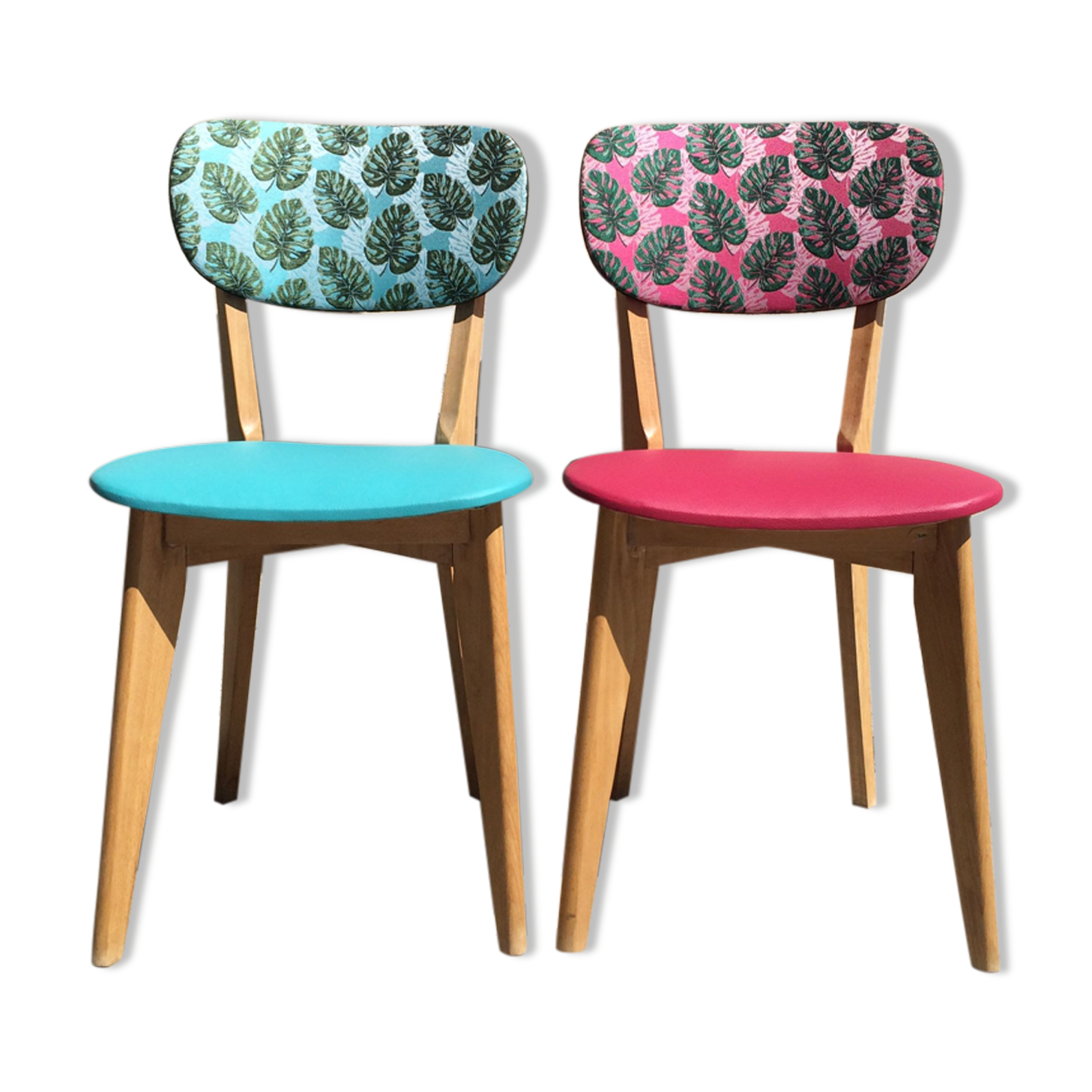 Pair of vintage chairs in solid beech