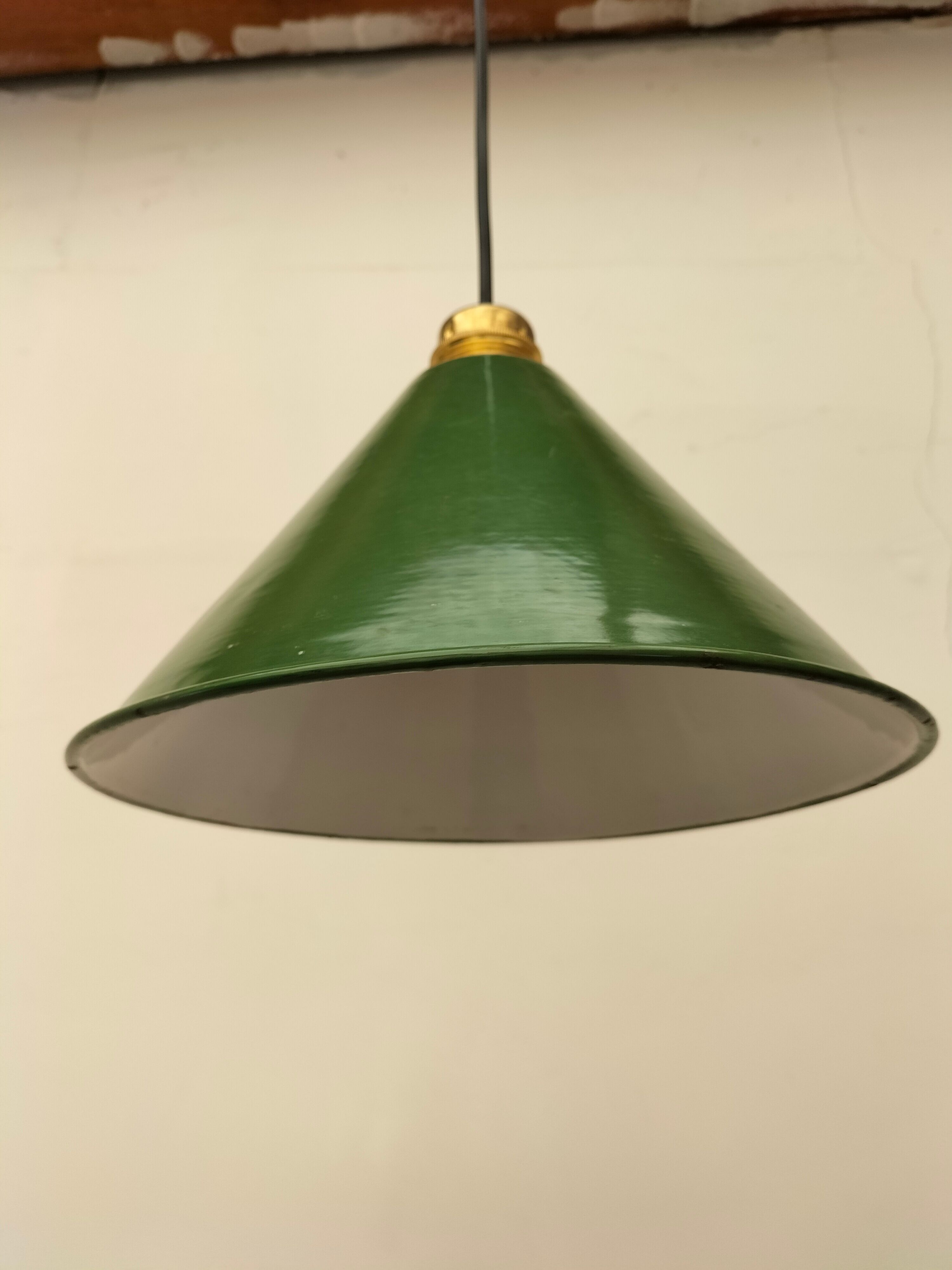 Old enamelled sheet metal lamp