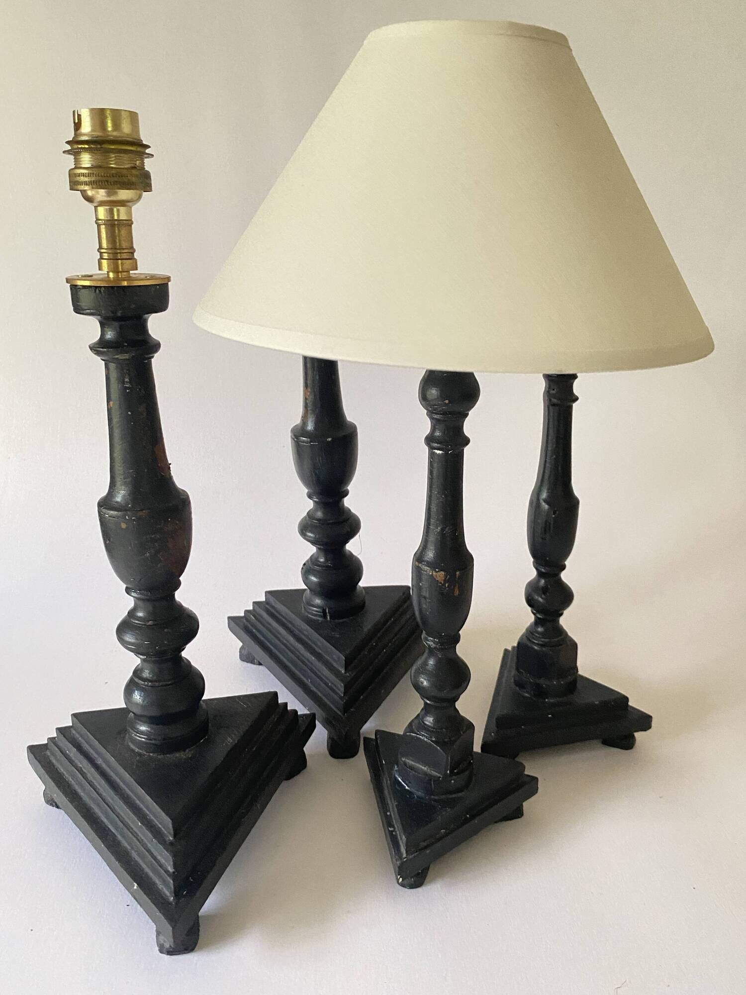 Duo wooden lamps, new 2 M fabric cables, lampshades