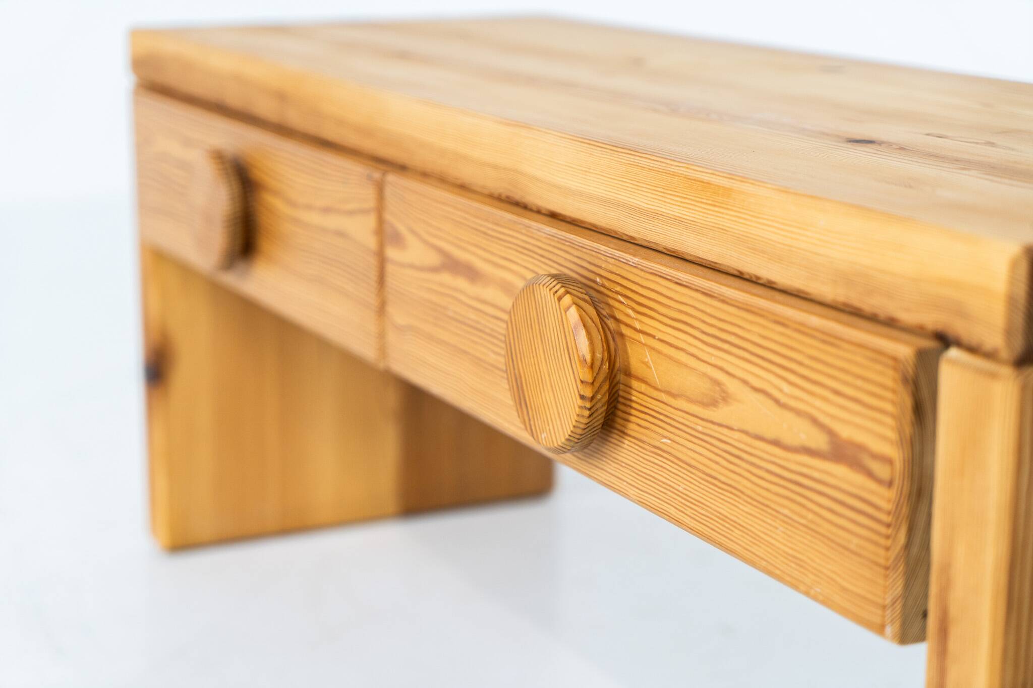 Pine bench / hallway furniture in the style of Ruben Ward.