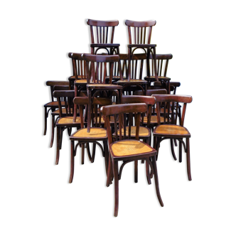 Set of 24 Luterma bistro chairs