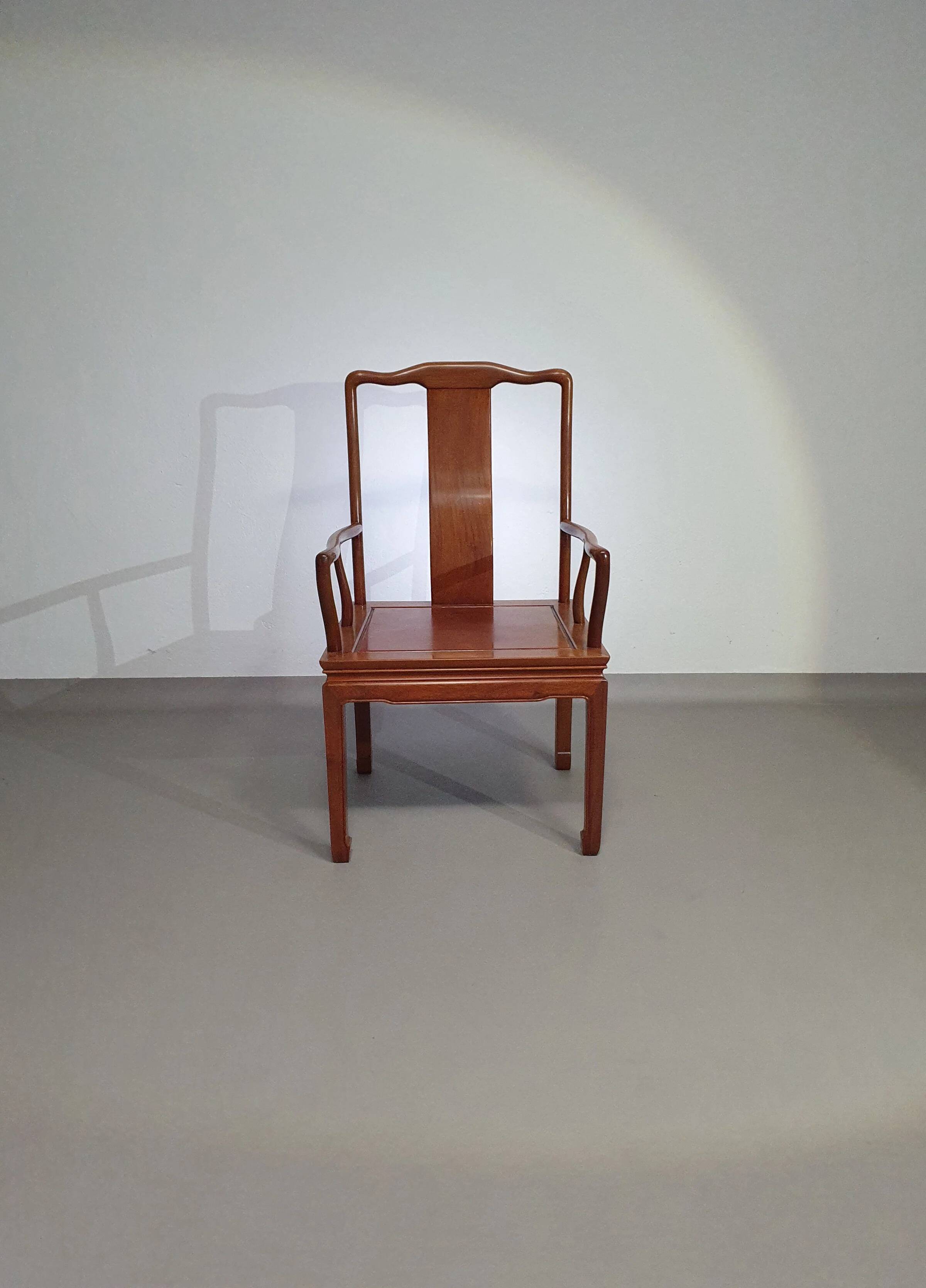 Vintage Chinese Ming rosewood chair