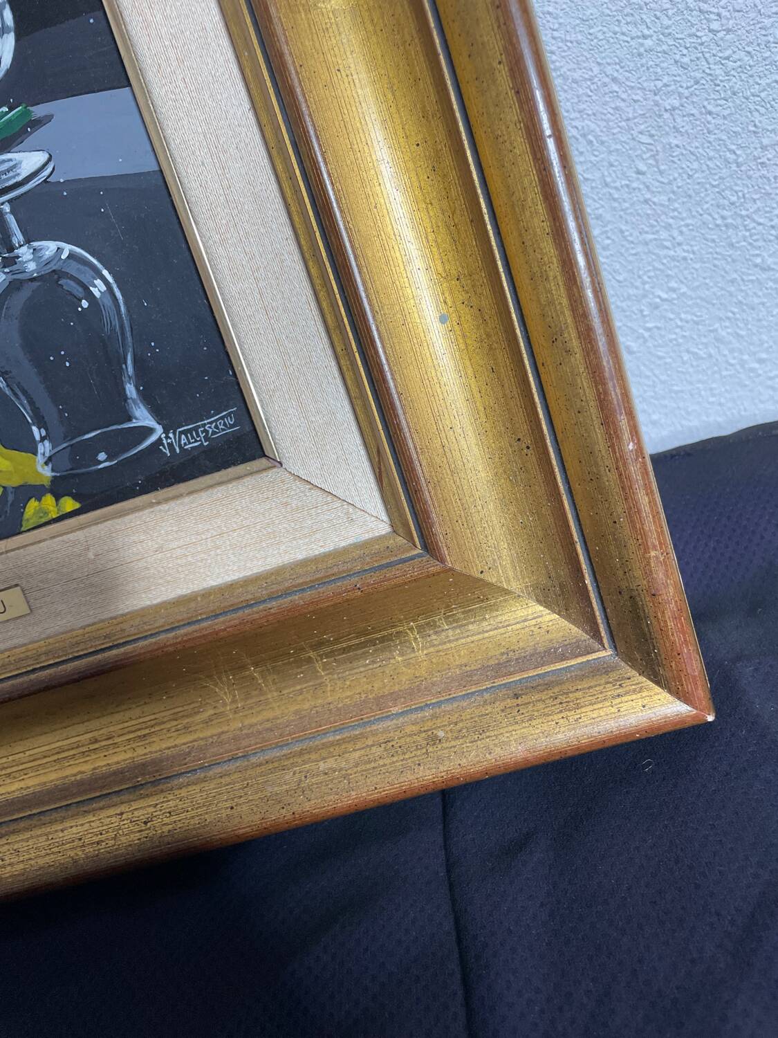 Oil on canvas signed Jordi Vall Escriu Yellow narcissus and two cups