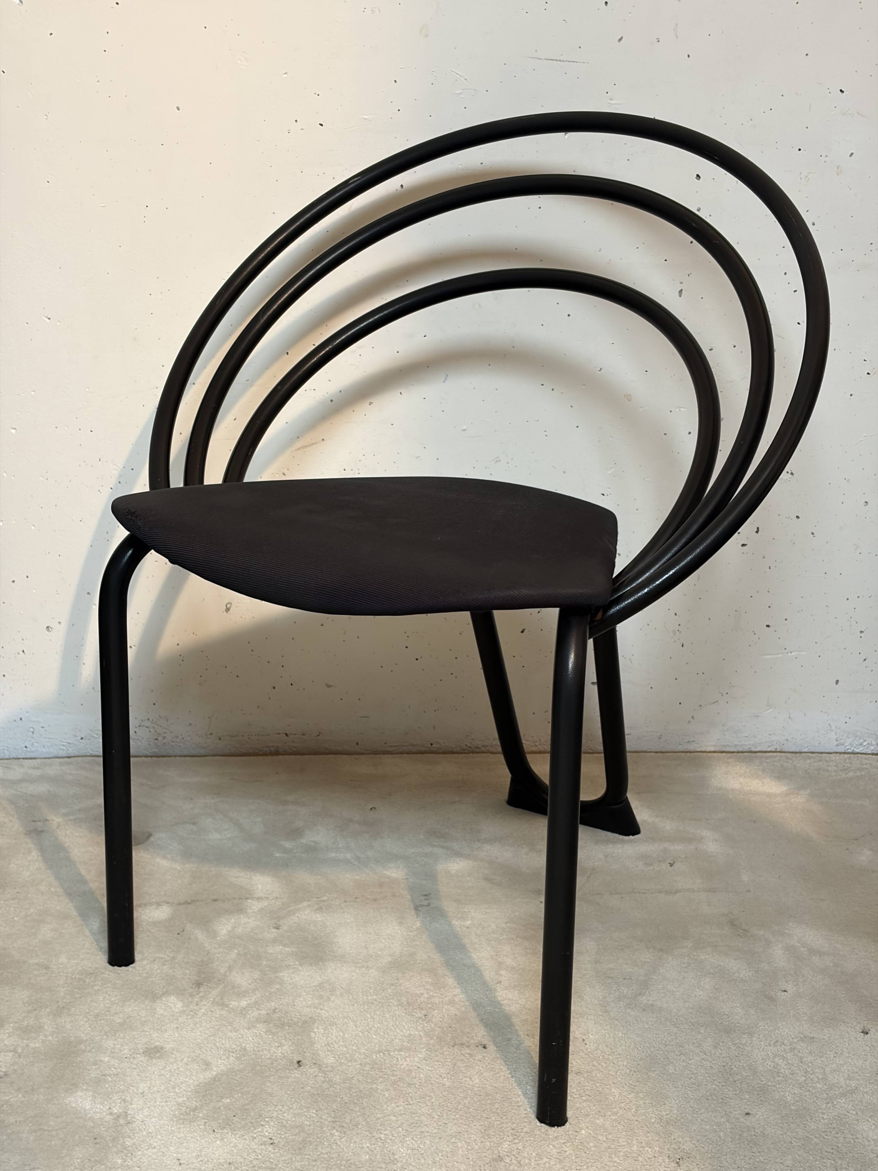 Chaise demi-lune 1980