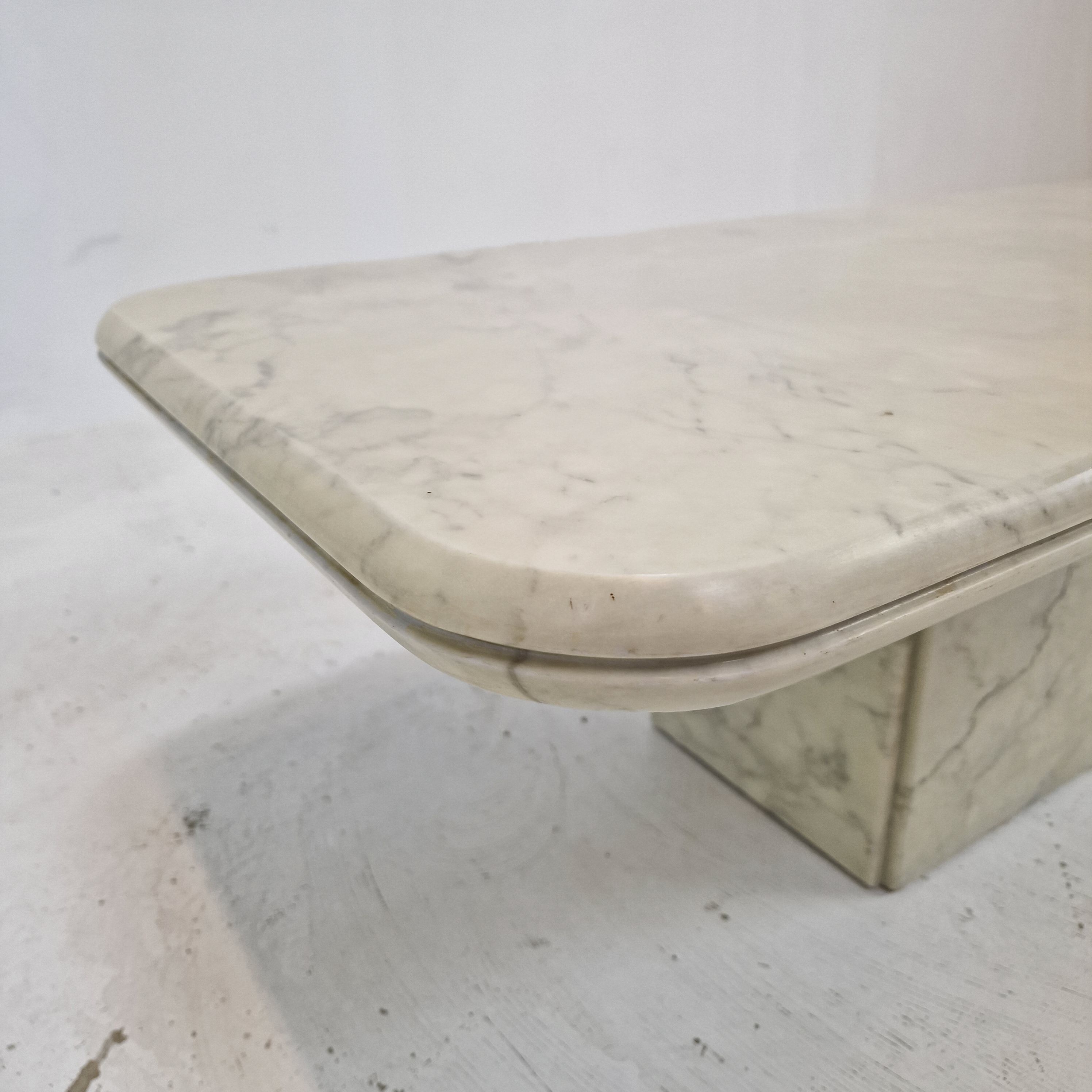 Italian marble coffee table, 1970's