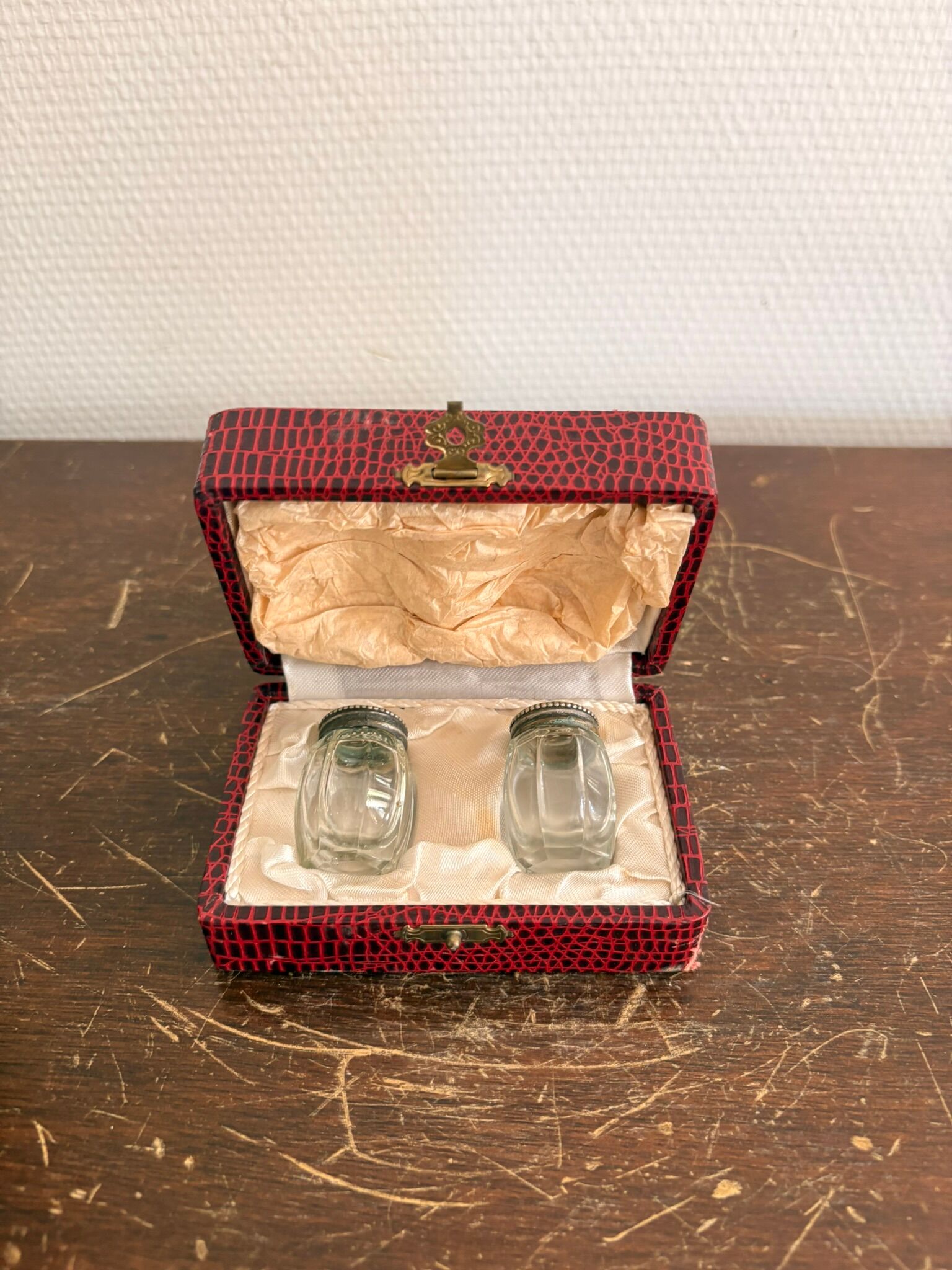 Vintage Salt and Pepper Set, Salt Shaker, Pepper Shaker, Art Deco Case and Bottle