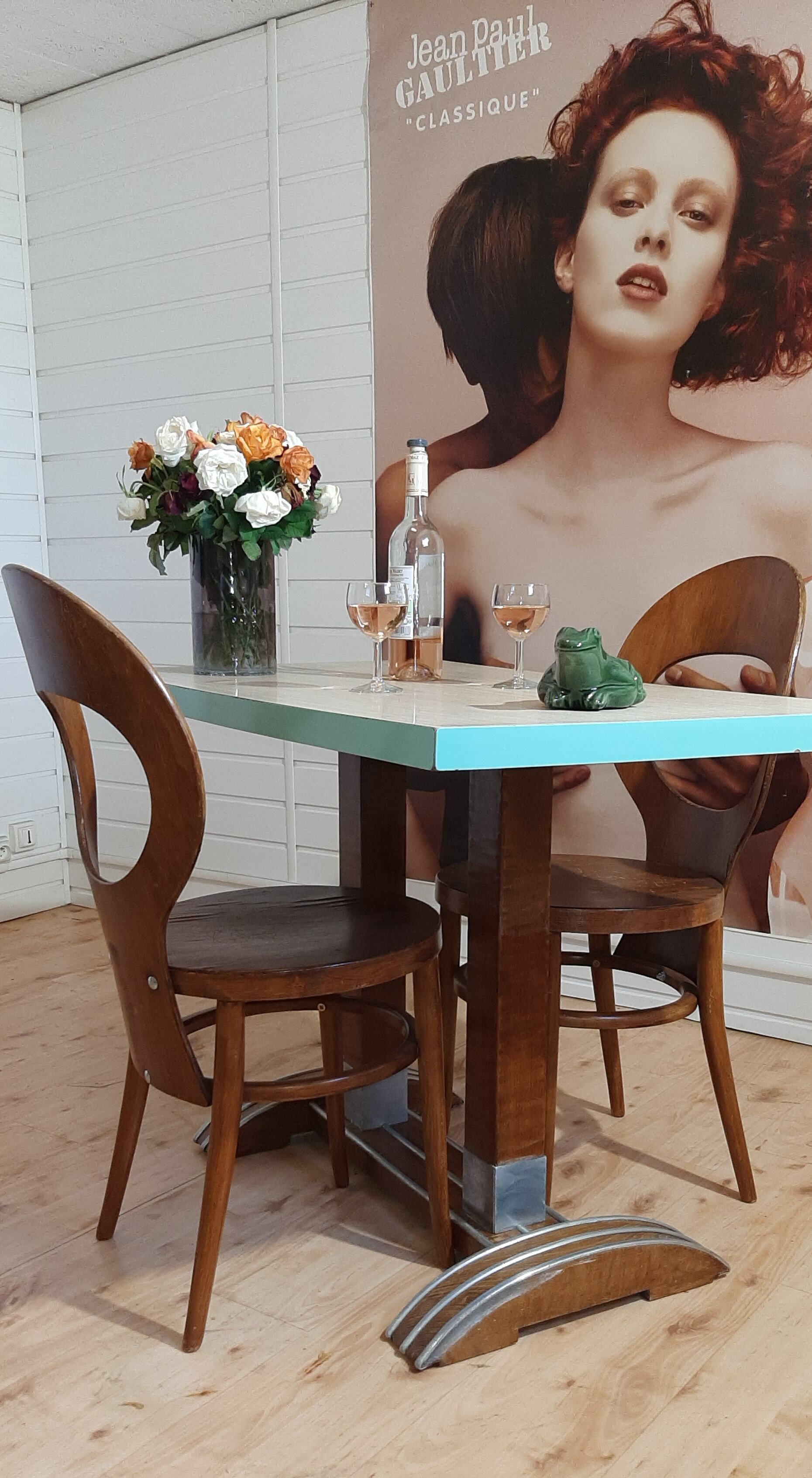 Bistro table