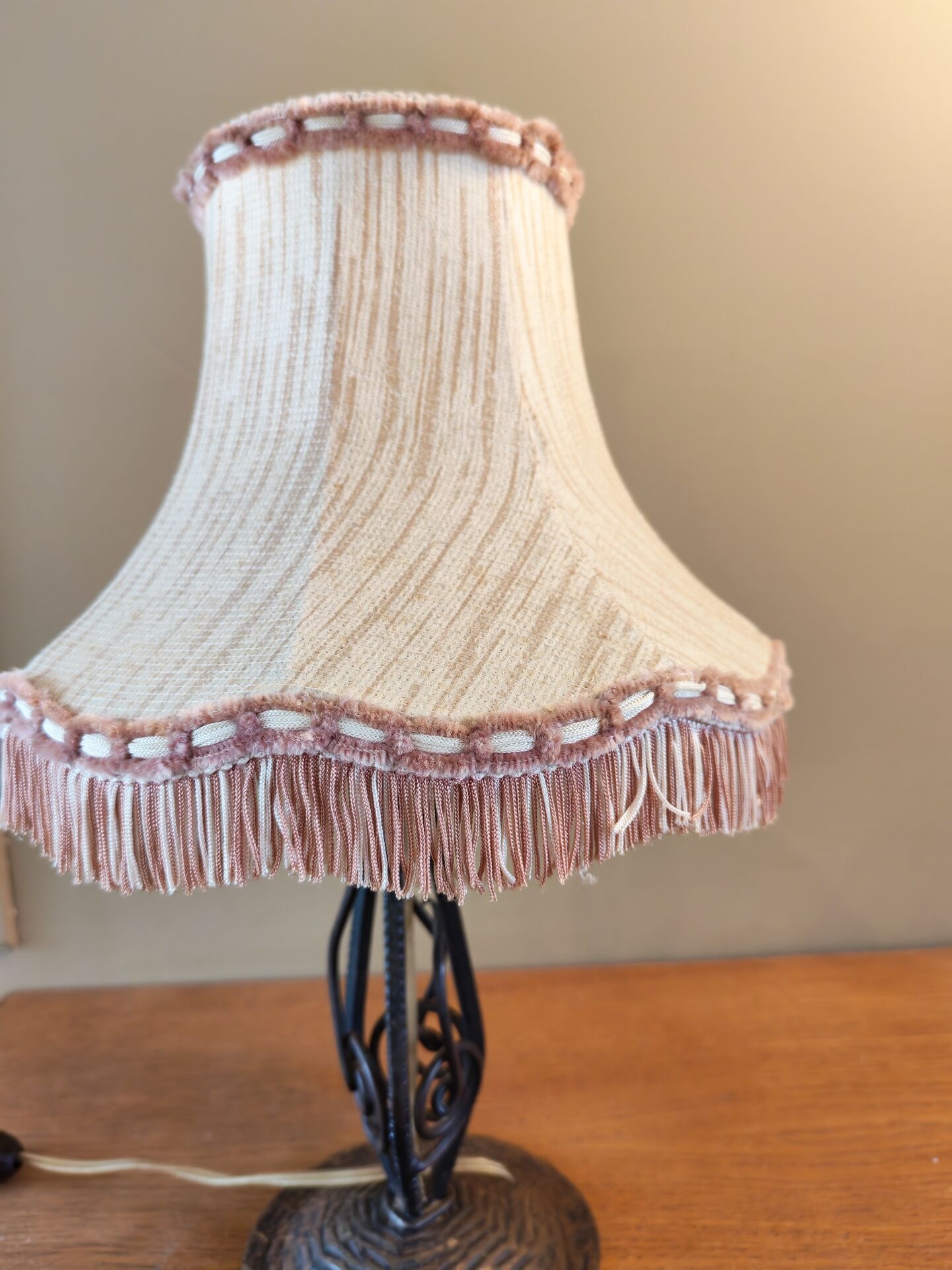 Lampe art nouveau fer forgé